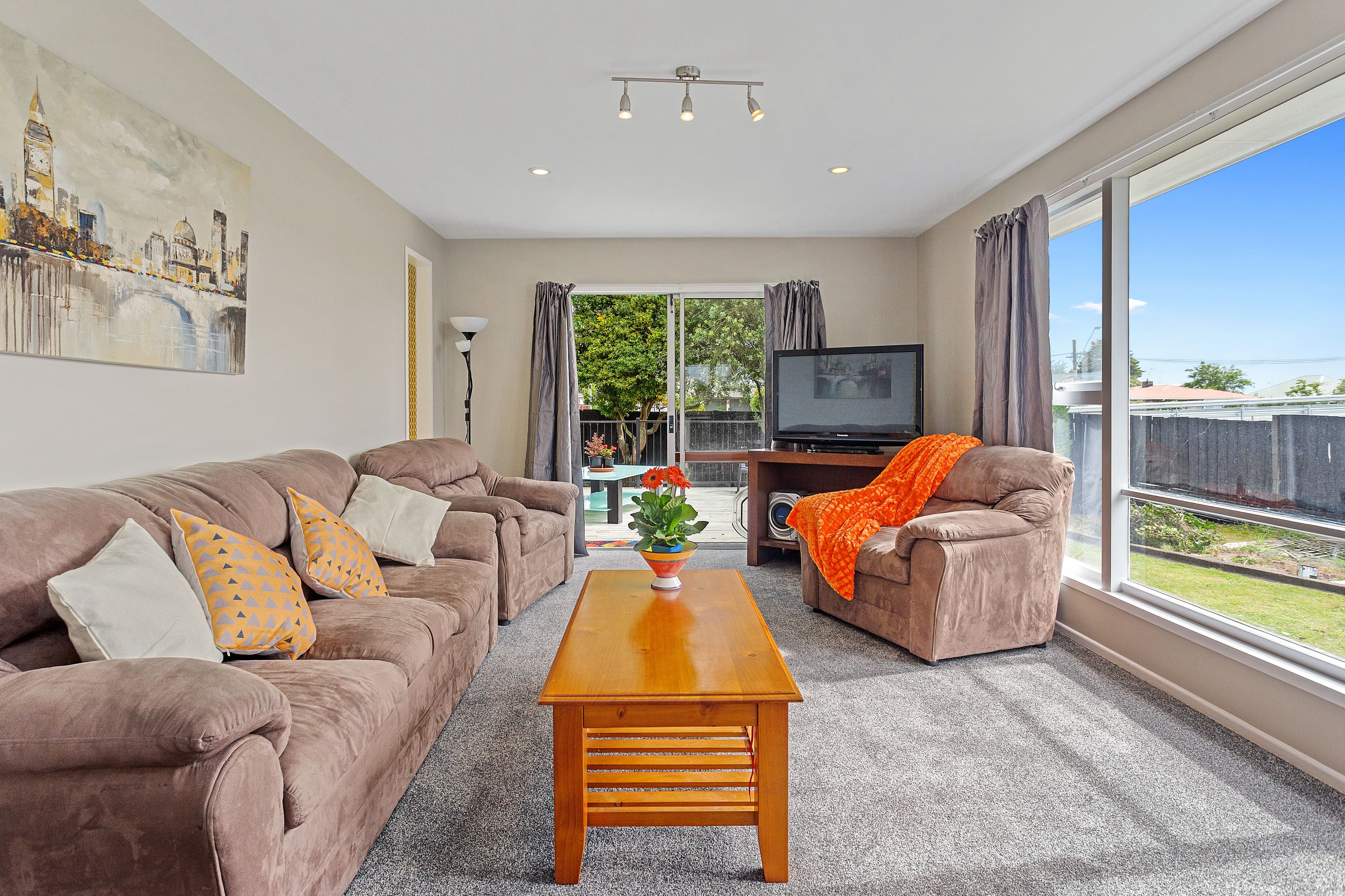 2/178B Grimseys Road, Redwood, Christchurch City