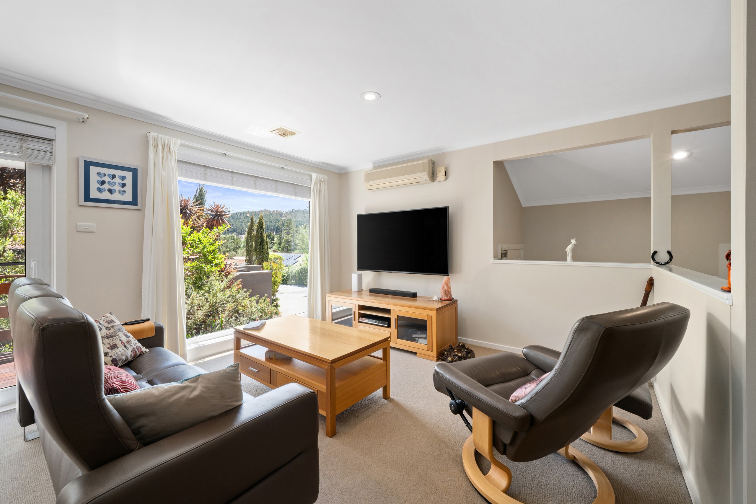 8 Hansen Circuit, Isaacs, ACT 2607