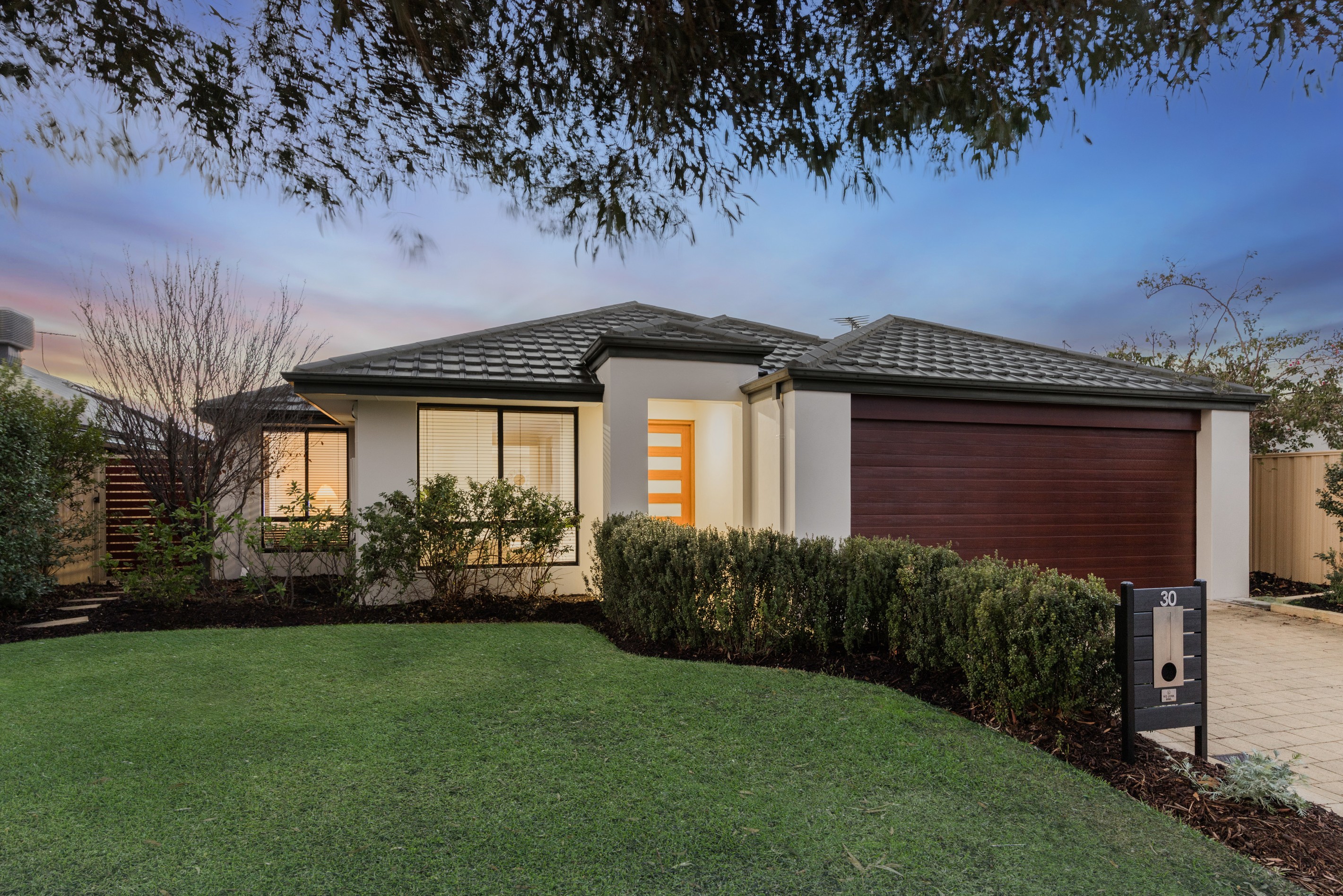 30 Weetman Road, Hammond Park, WA 6164