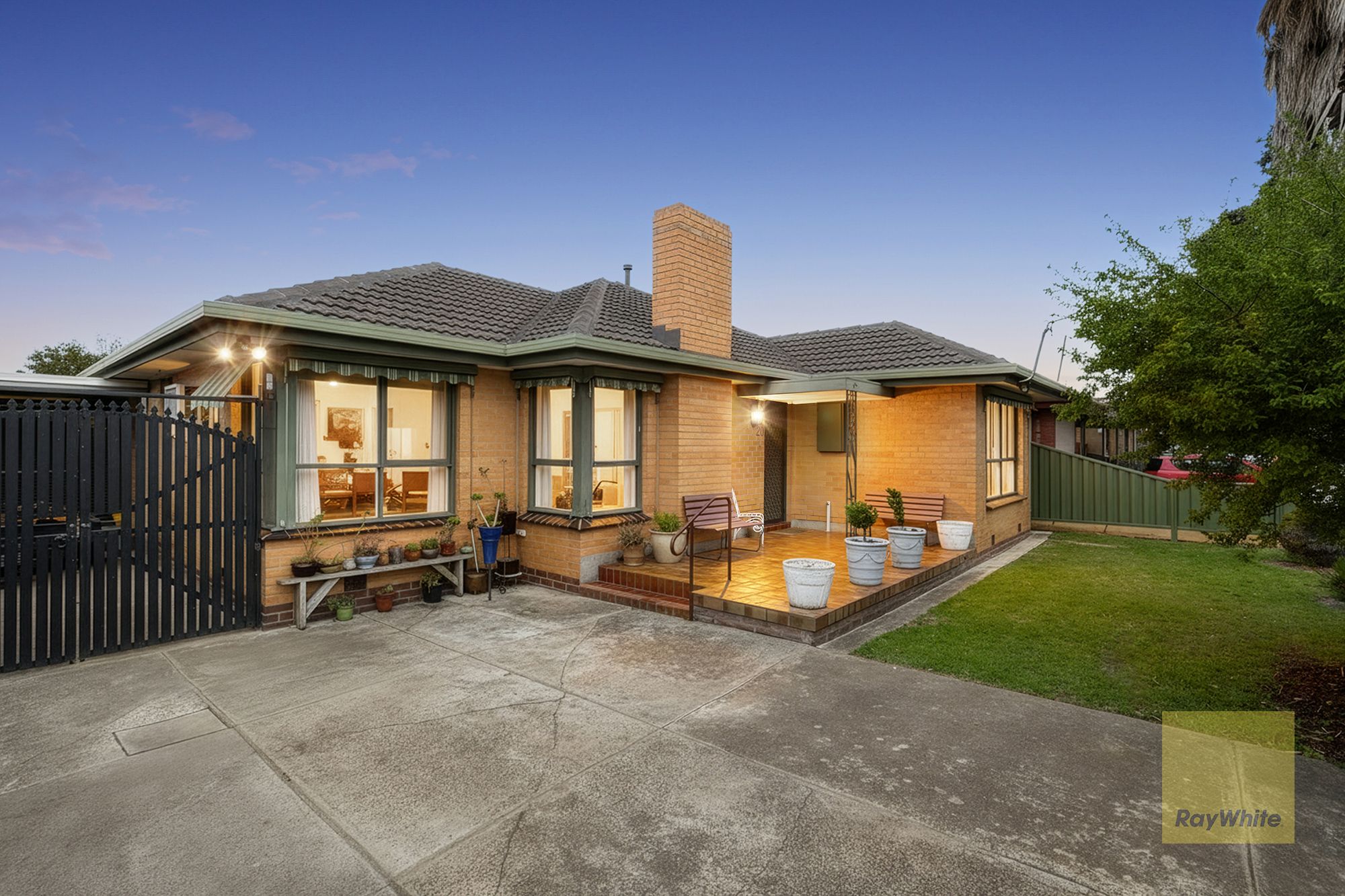 20 Stevens Road , St Albans VIC 3021