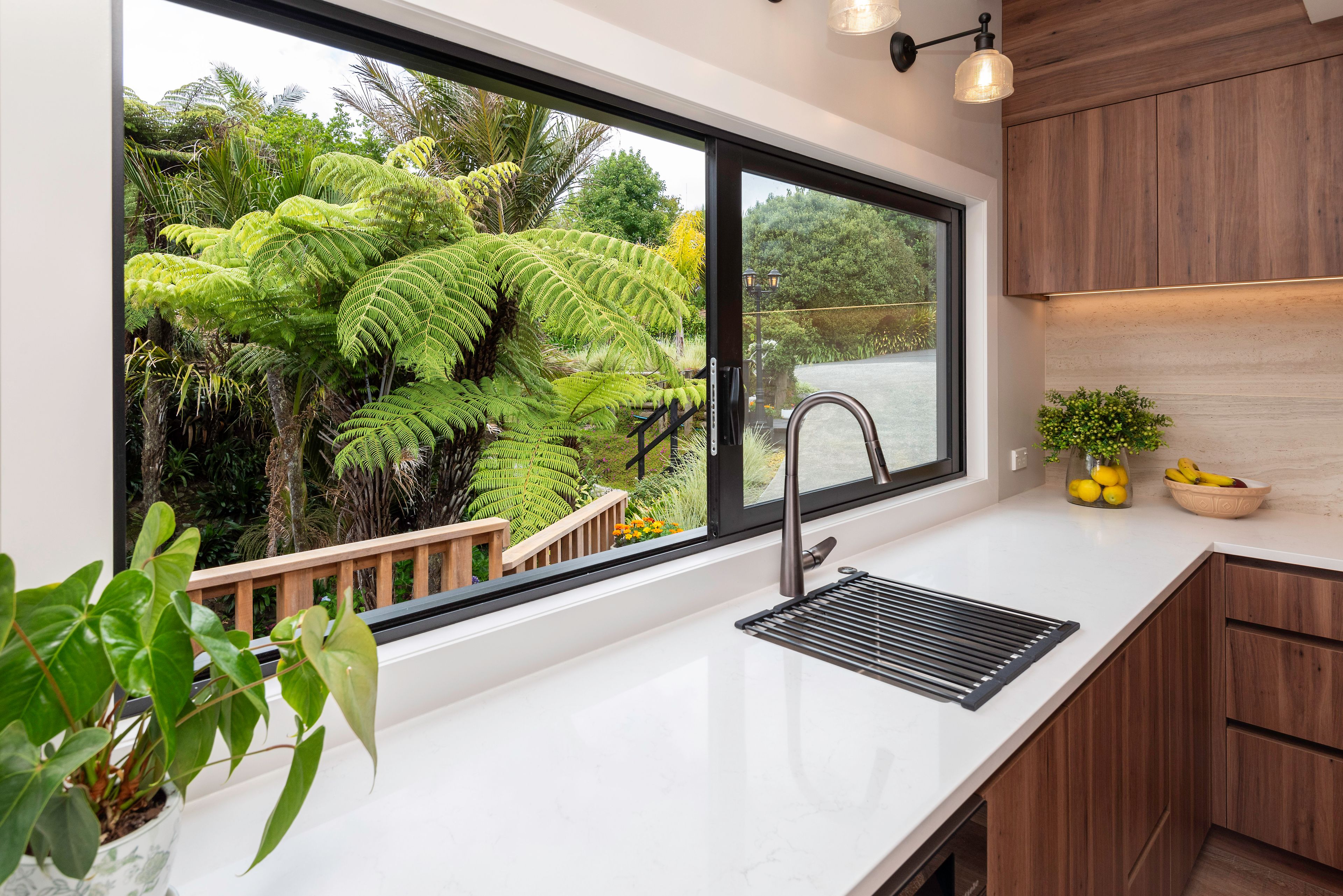 81 Evelyn Road, Cockle Bay, Manukau City