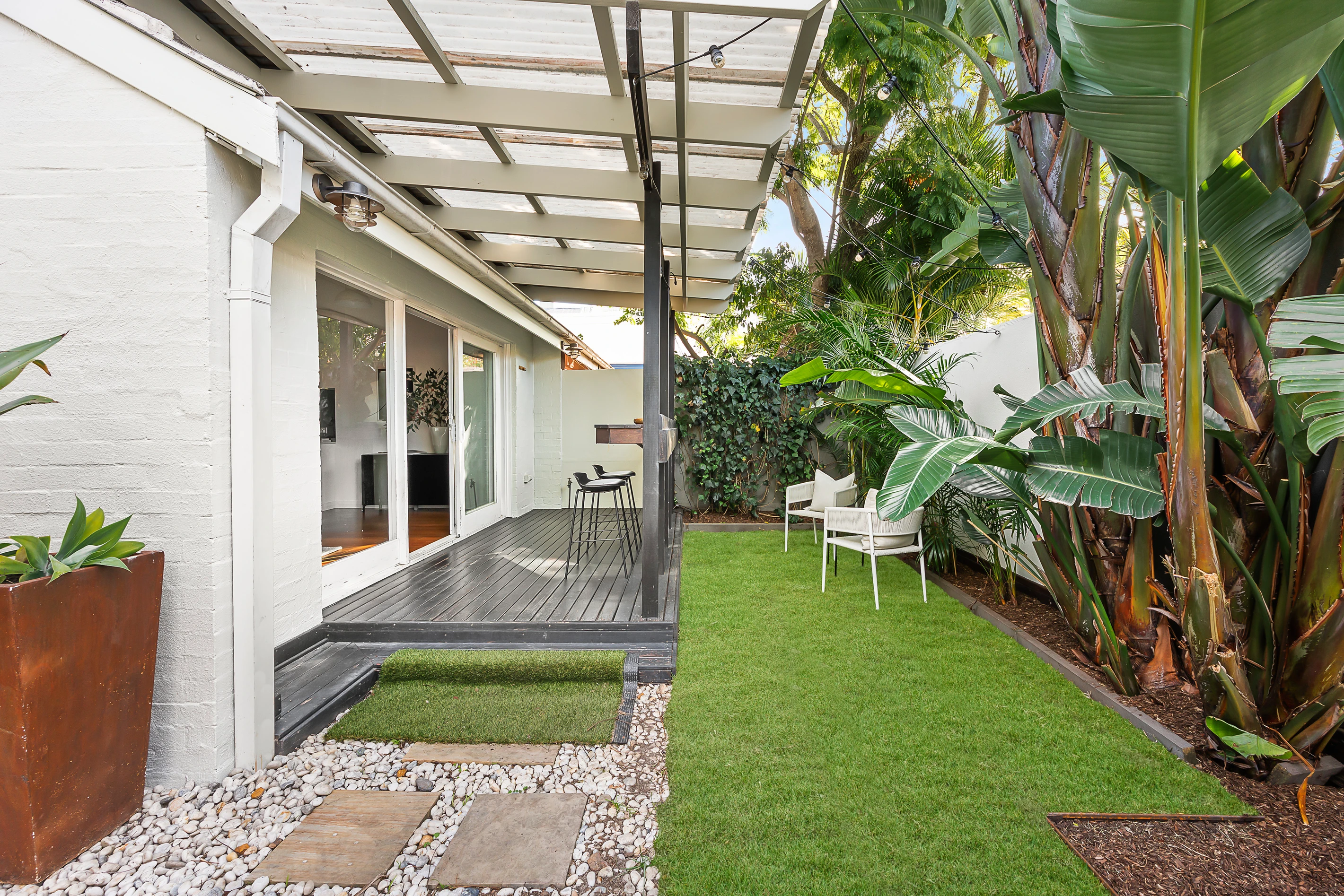 27A Burlington Street, Crows Nest, NSW 2065