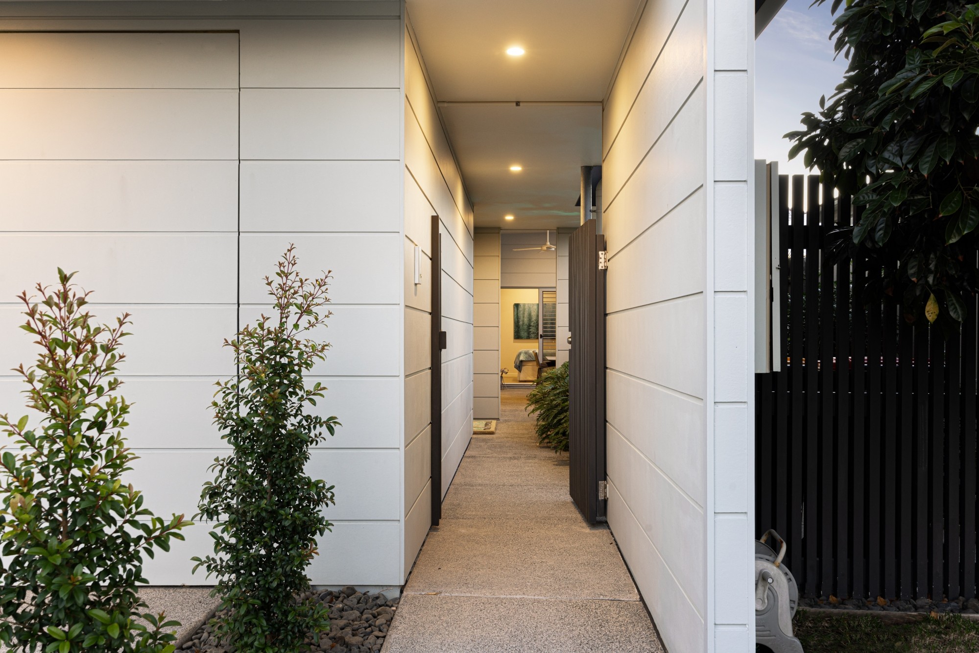 18 Waterway Drive, Birtinya, QLD 4575