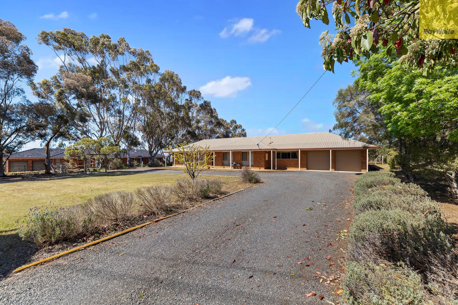 27 Nathan Drive, Darley, VIC 3340