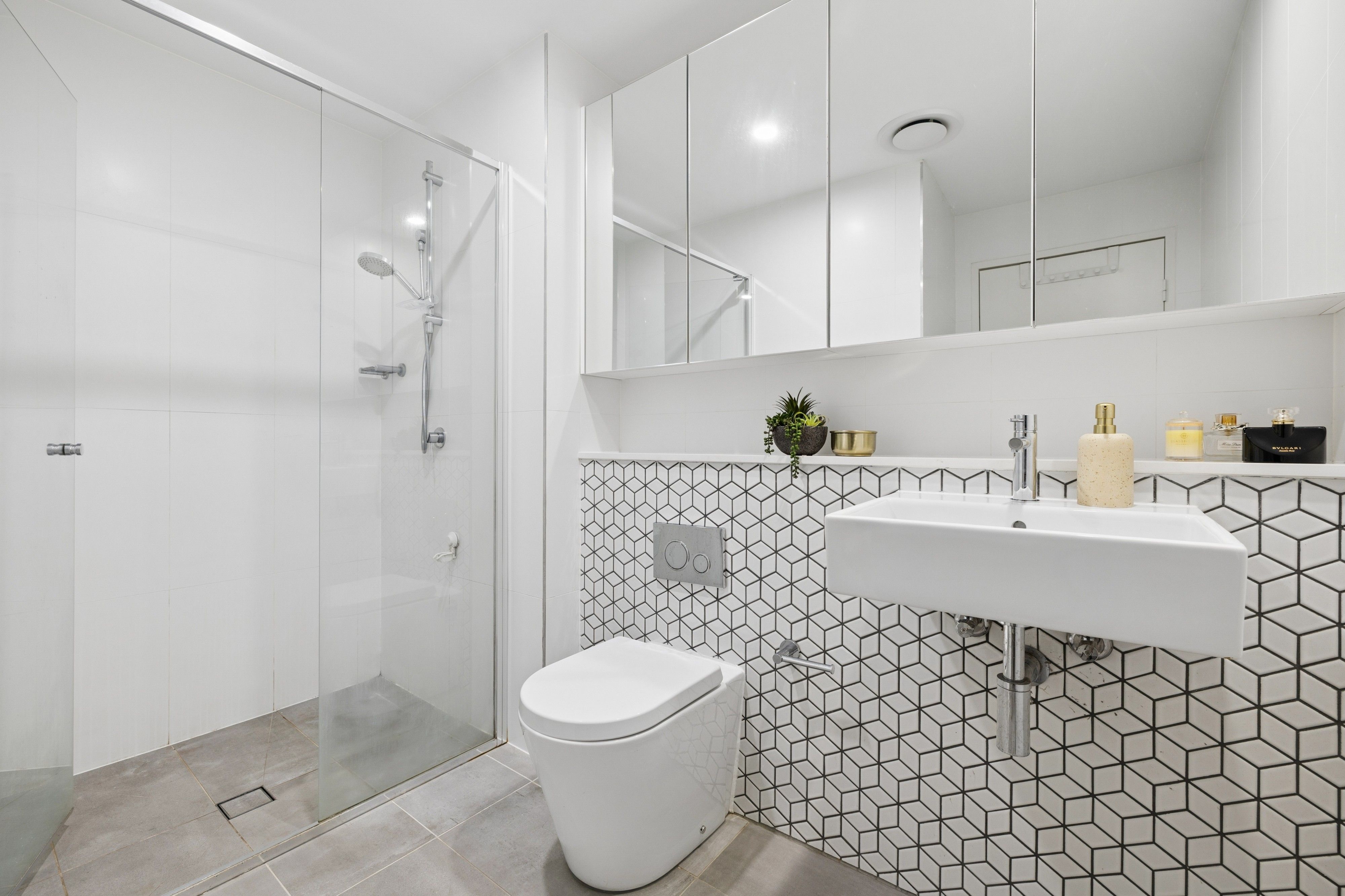612/99A Bonar Street — photo 11 of 17
