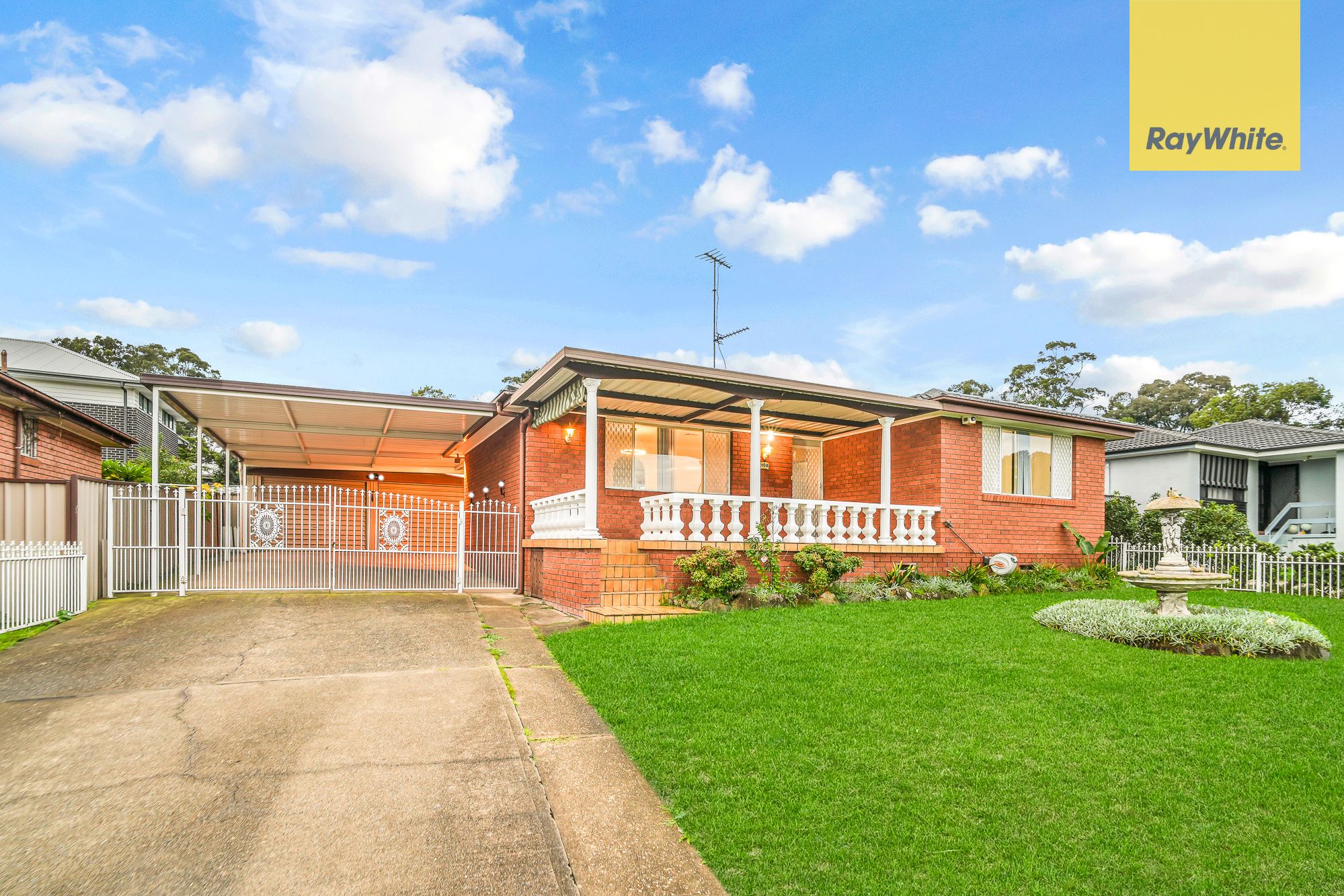 108 Hoyle Drive, Dean Park NSW 2761