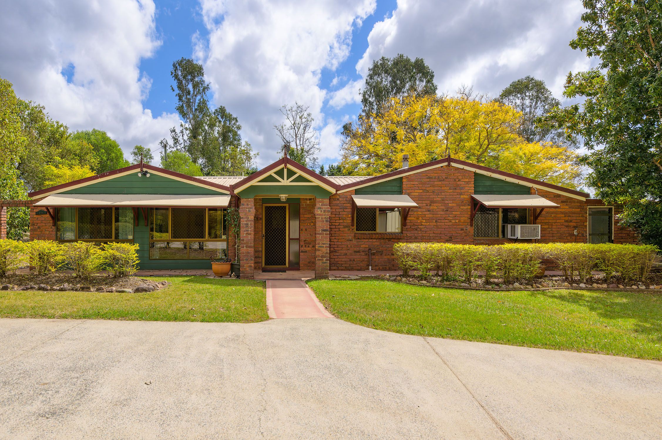 194 Jimbour Road, The Palms, QLD 4570