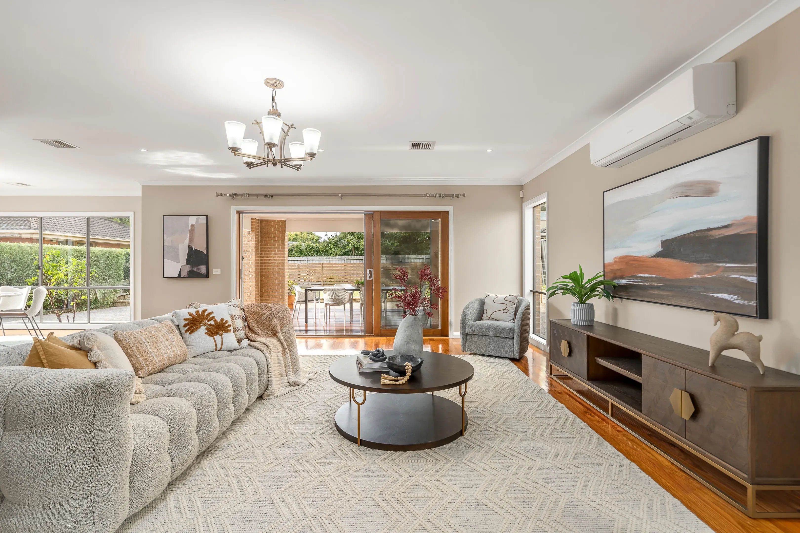 37 Bizley Street, Mount Waverley, VIC 3149