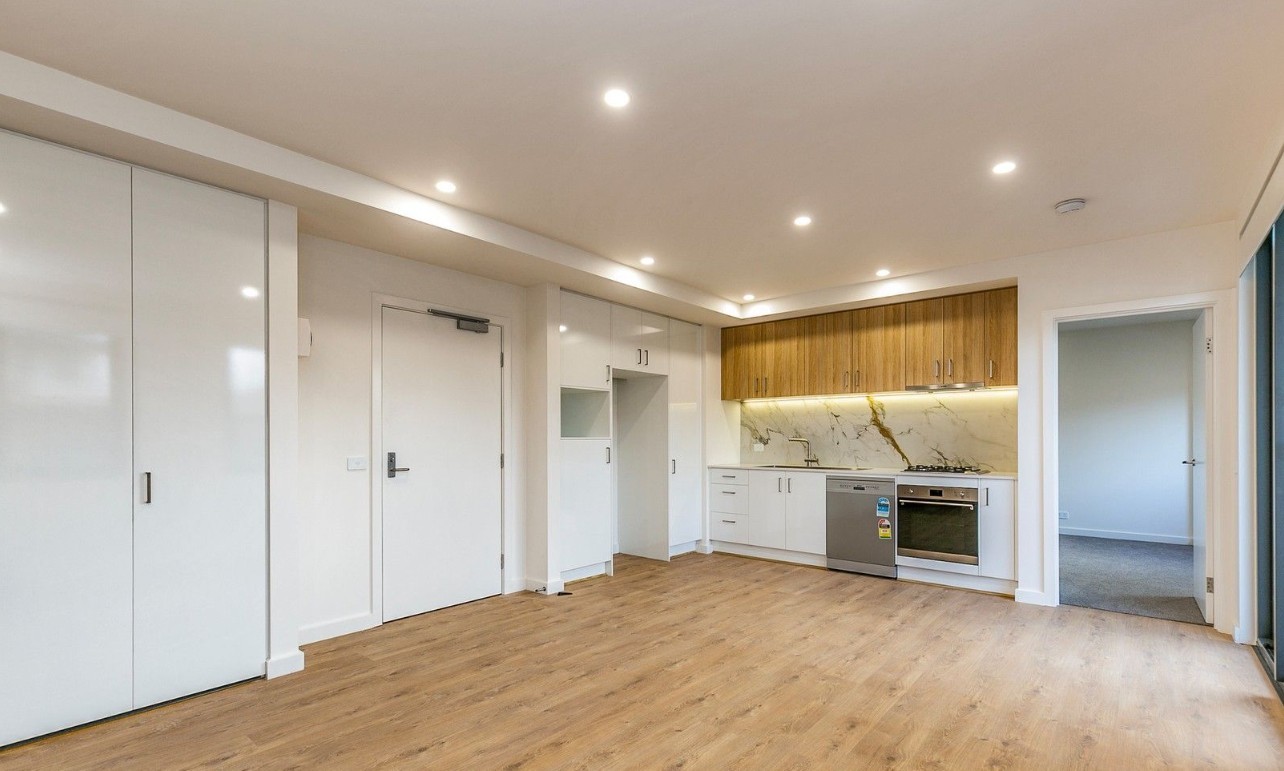 204/1801 Dandenong Road, Oakleigh East, VIC 3166