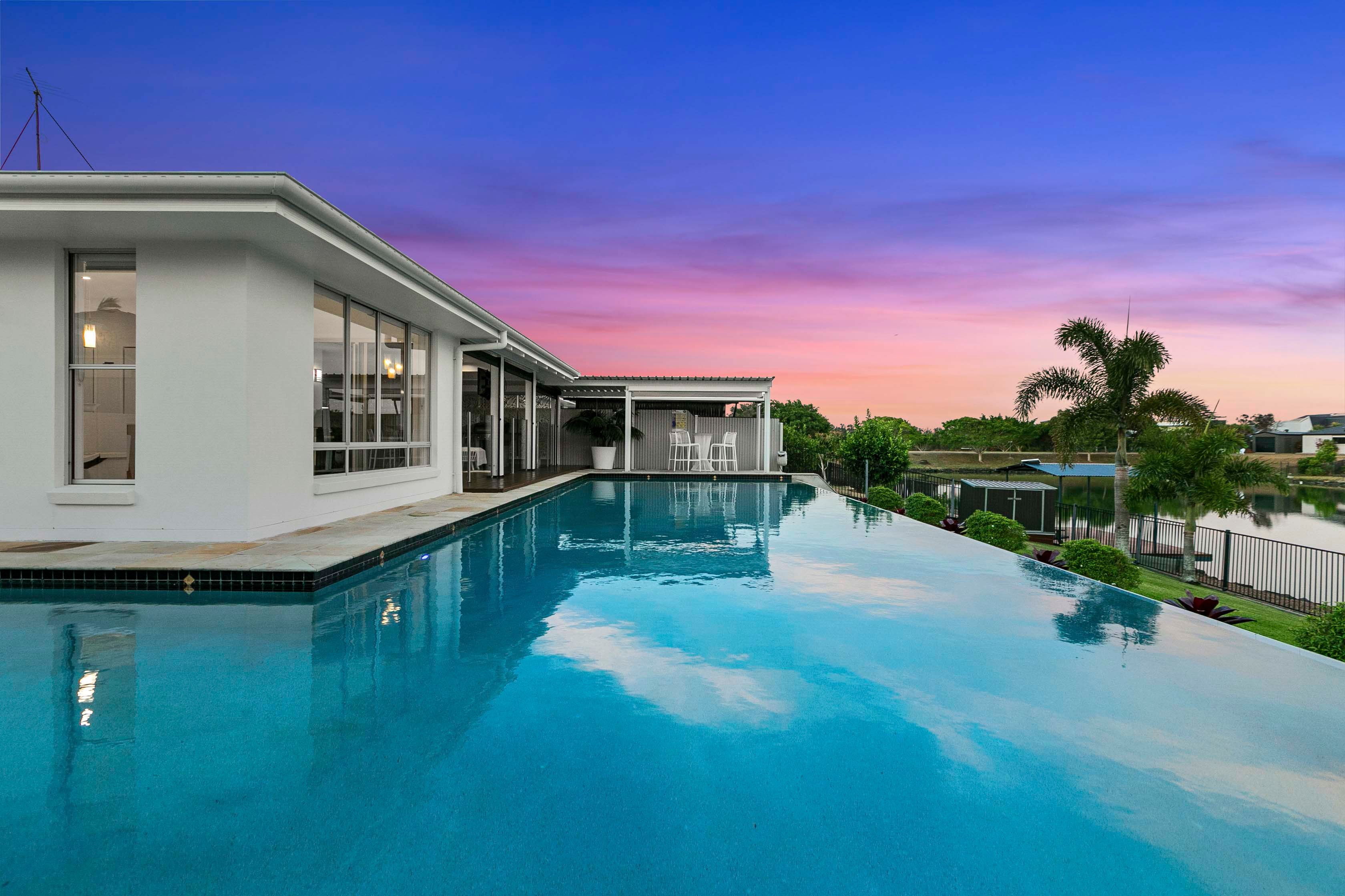 10 Earl Saint Vincent Circuit, Eli Waters, QLD 4655