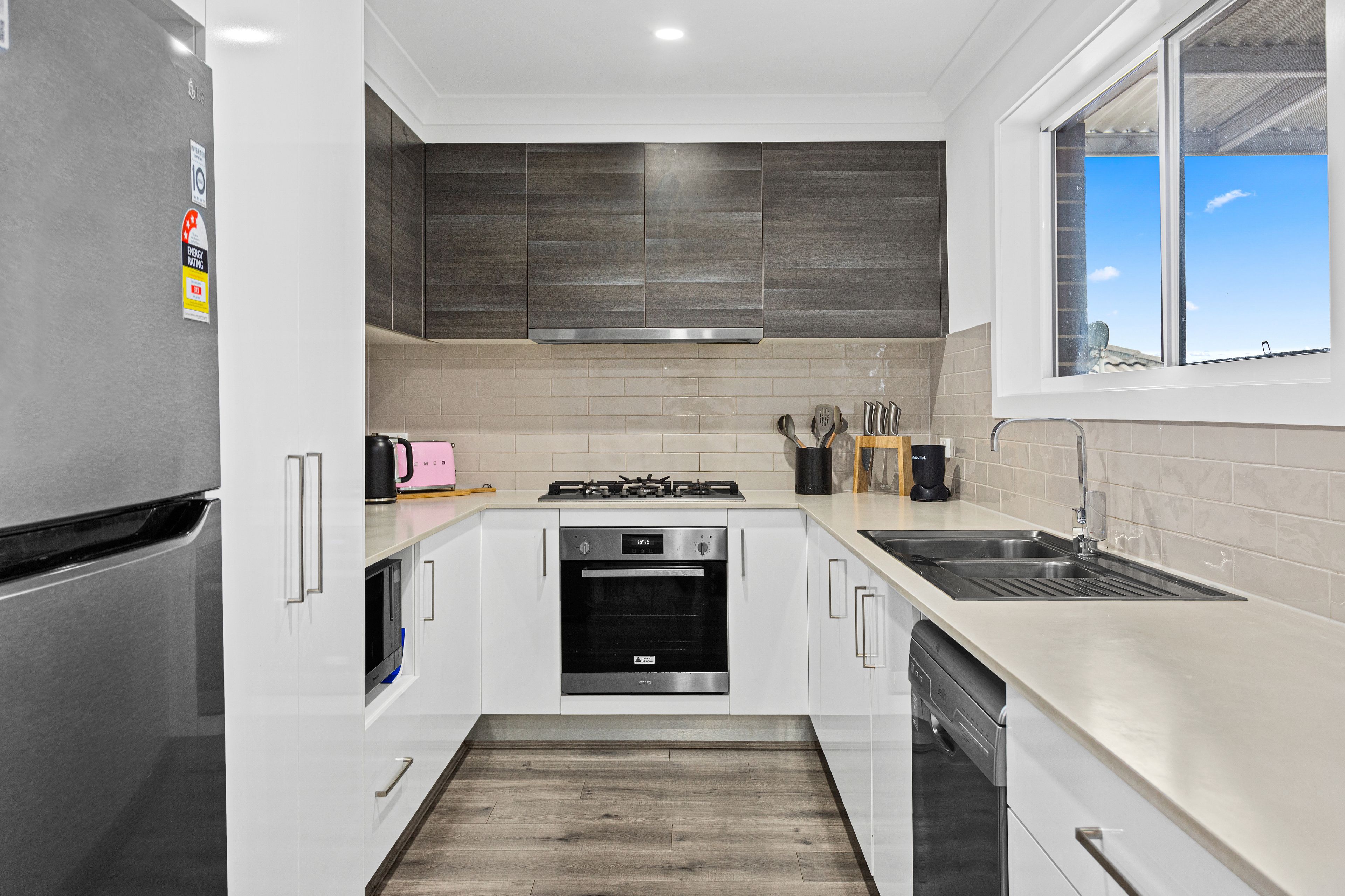 2/3A Whittaker Street, Flinders, NSW 2529