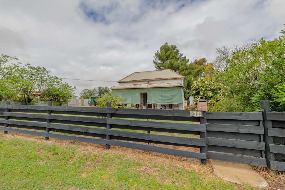23 Emmett Street, Ouyen, VIC 3490
