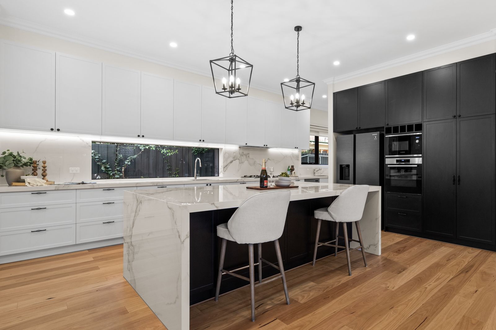 27 Highview Grove — photo 9 of 30