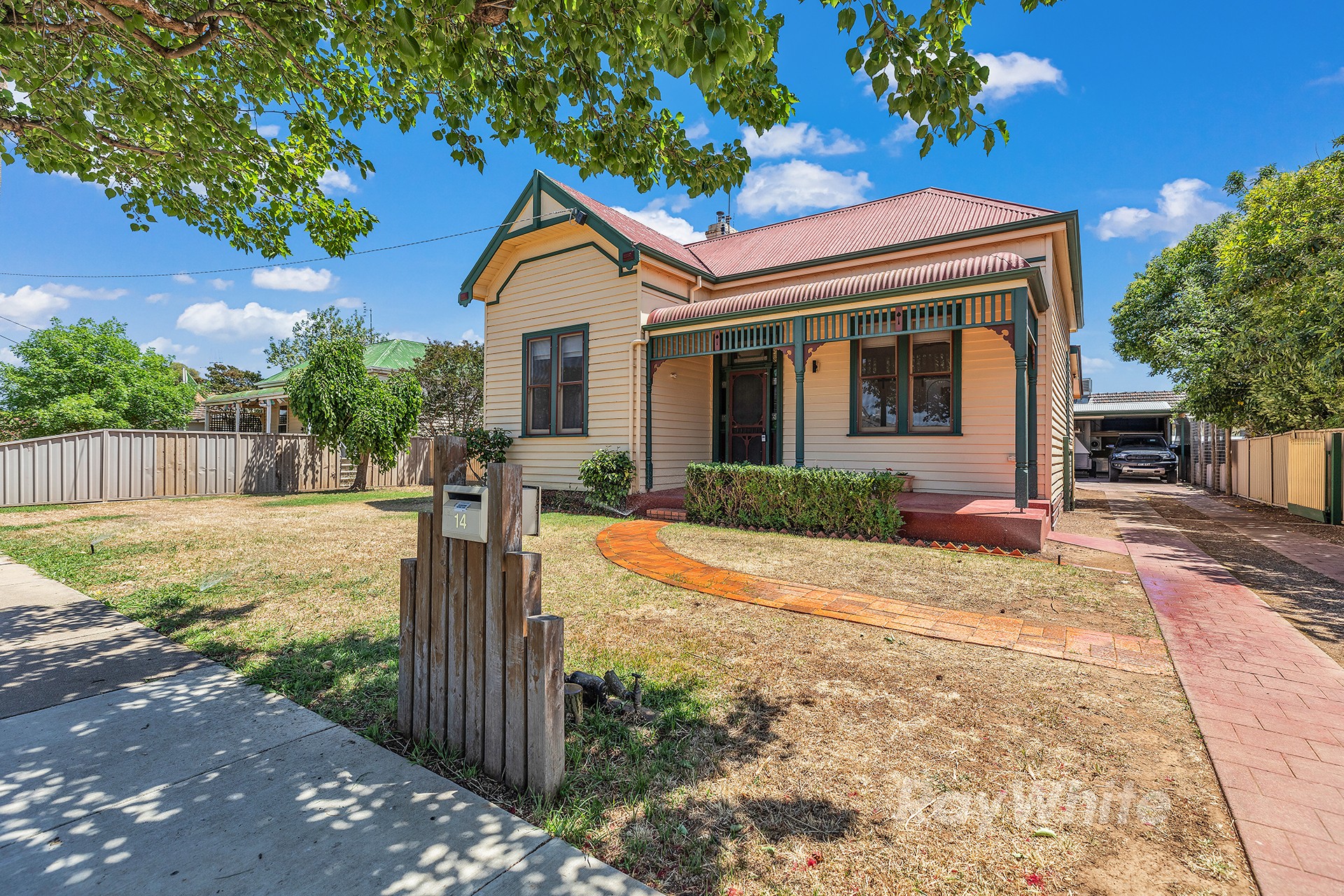 14 Dawson Street, Rochester, VIC 3561