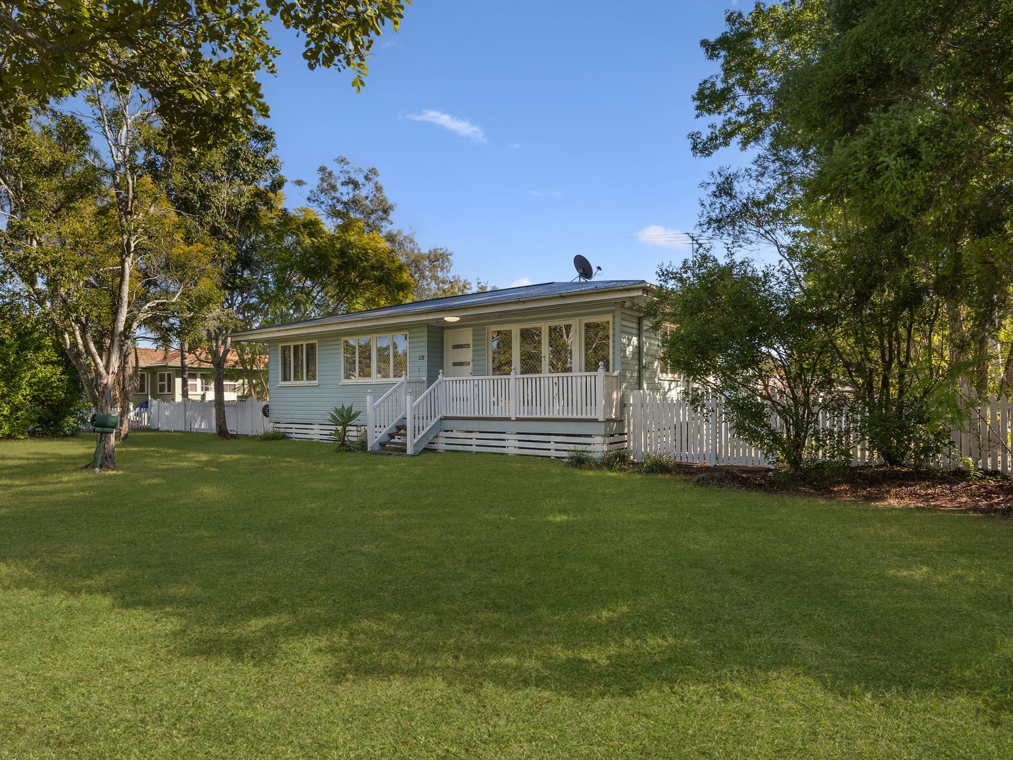 22 Baillieston Street, Leichhardt, QLD 4305