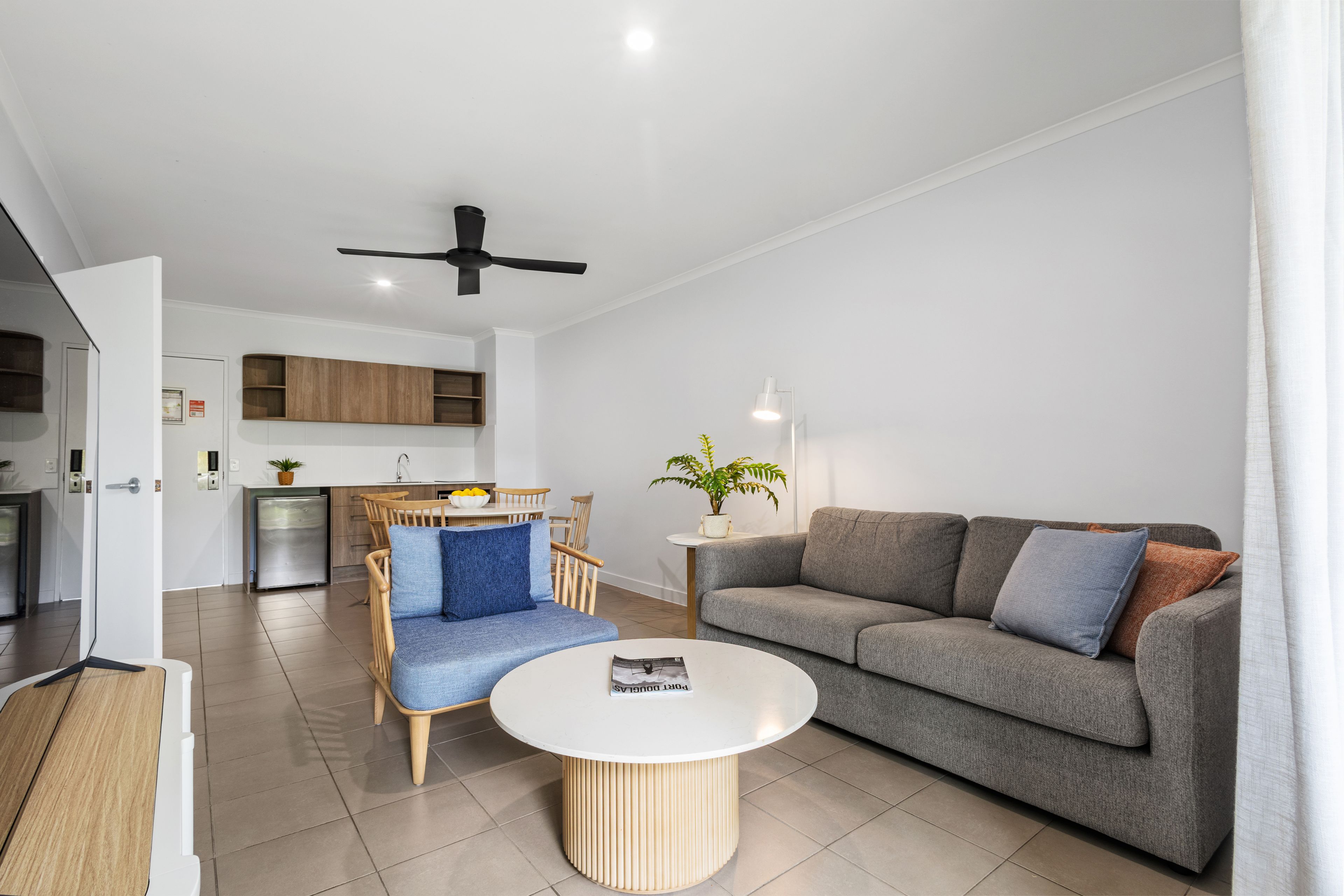 Unit/87-109 Port Douglas Road — photo 3 of 20