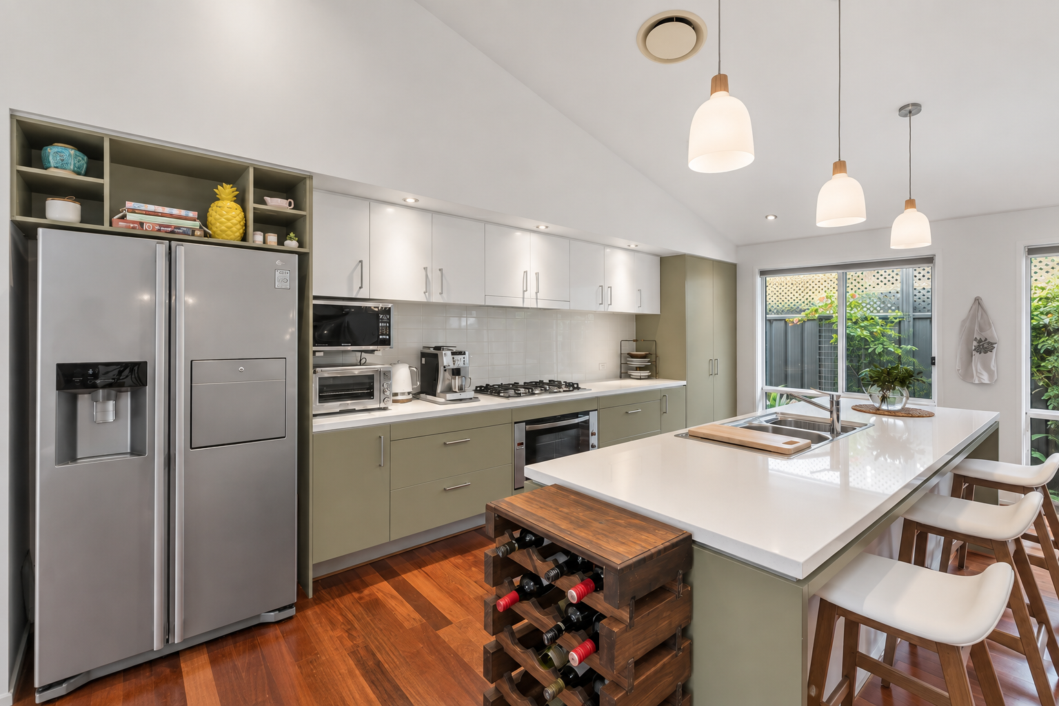 26 Waterview Avenue — photo 6 of 12