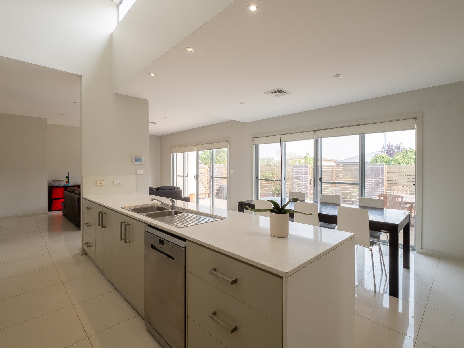 15 Amy Ackman Street, Forde, ACT 2914