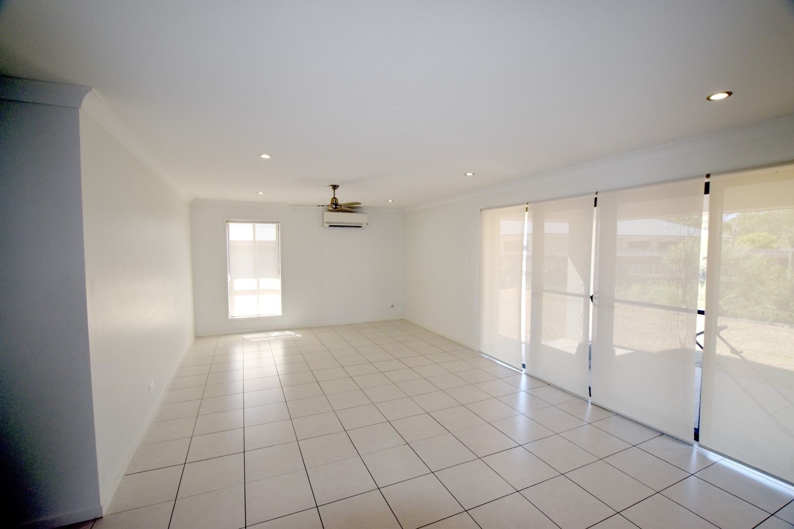 27 Parkway Crescent, Kirkwood, QLD 4680