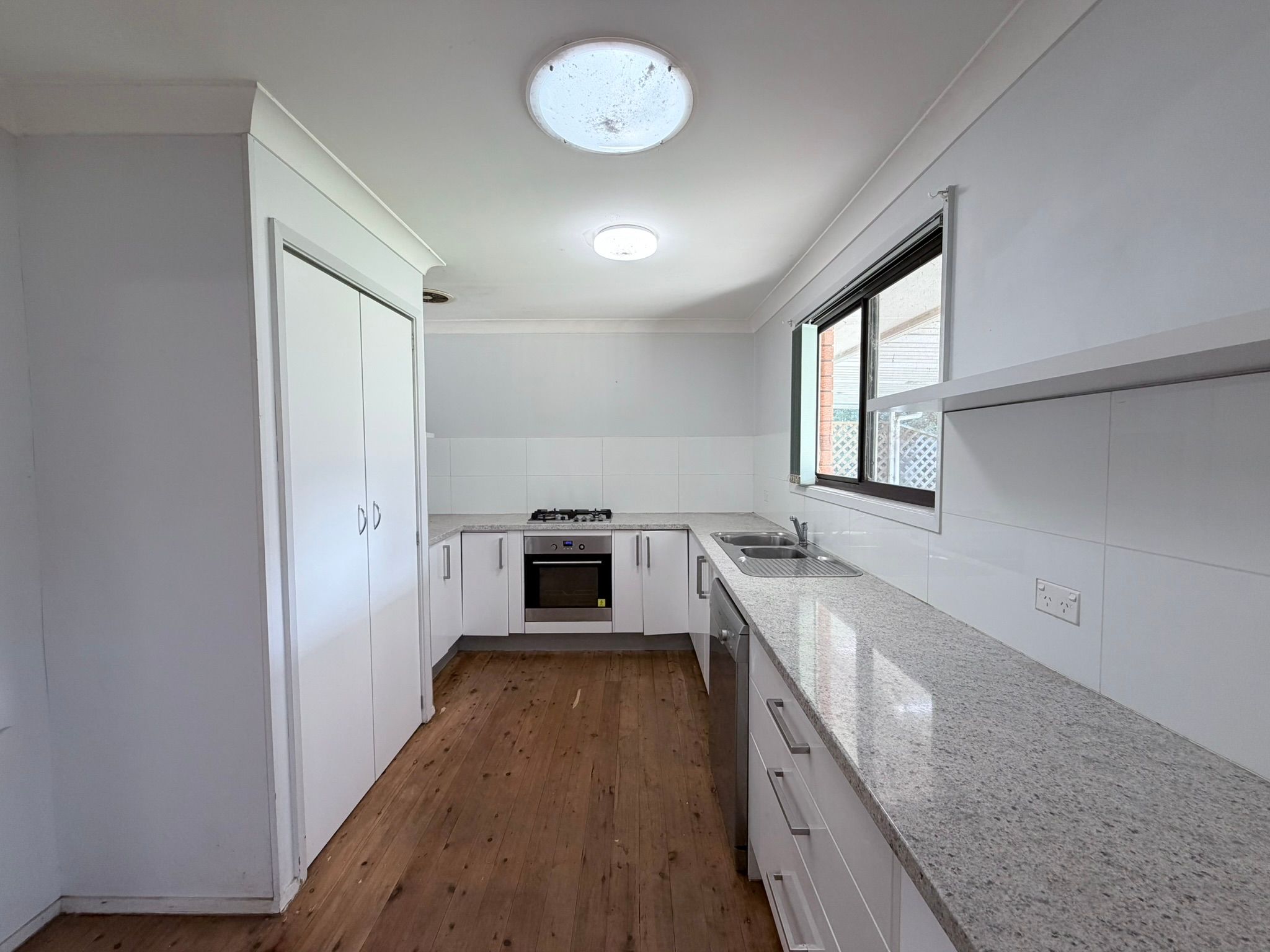 1 Trinity Point Drive, Morisset Park, NSW 2264