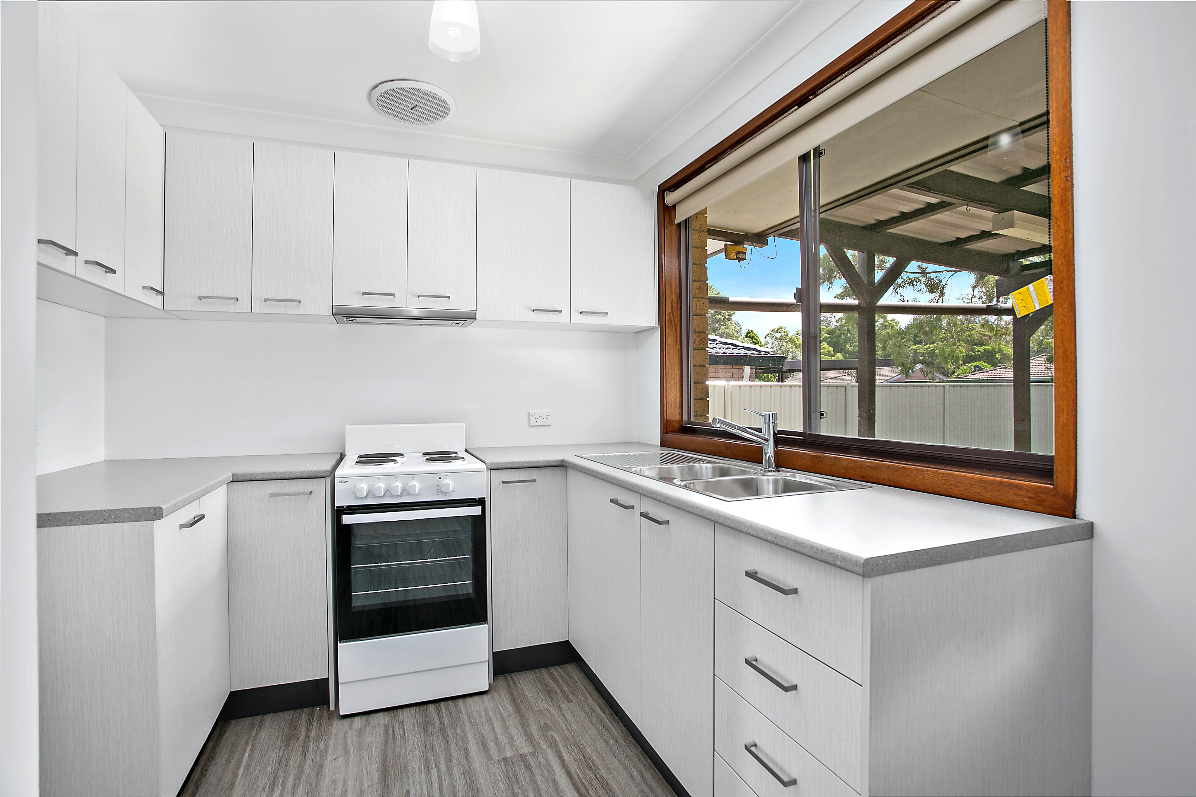 11 Coachwood Drive, Albion Park Rail, NSW 2527