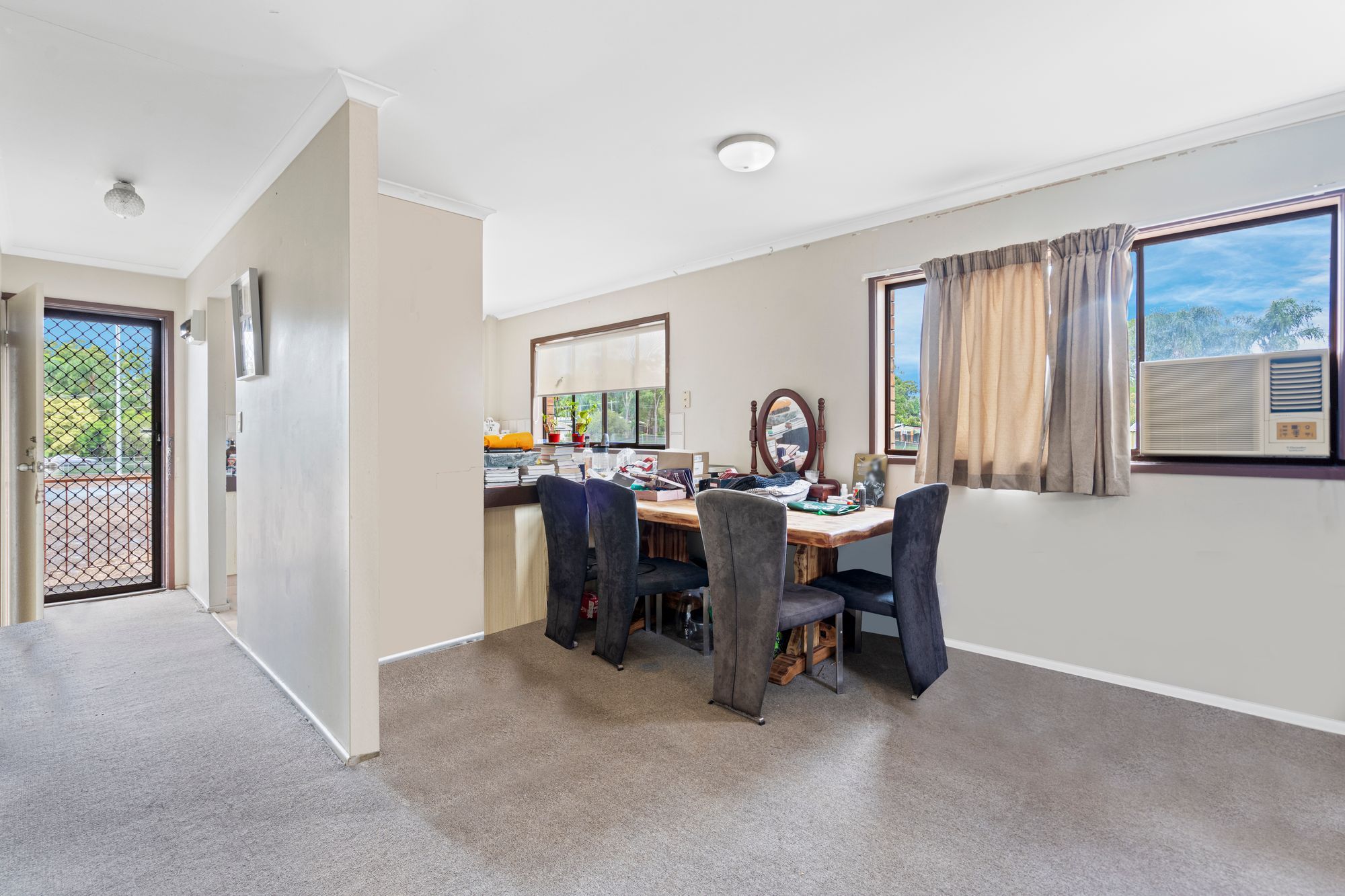 4/6 Cowper Avenue, Eagleby, QLD 4207
