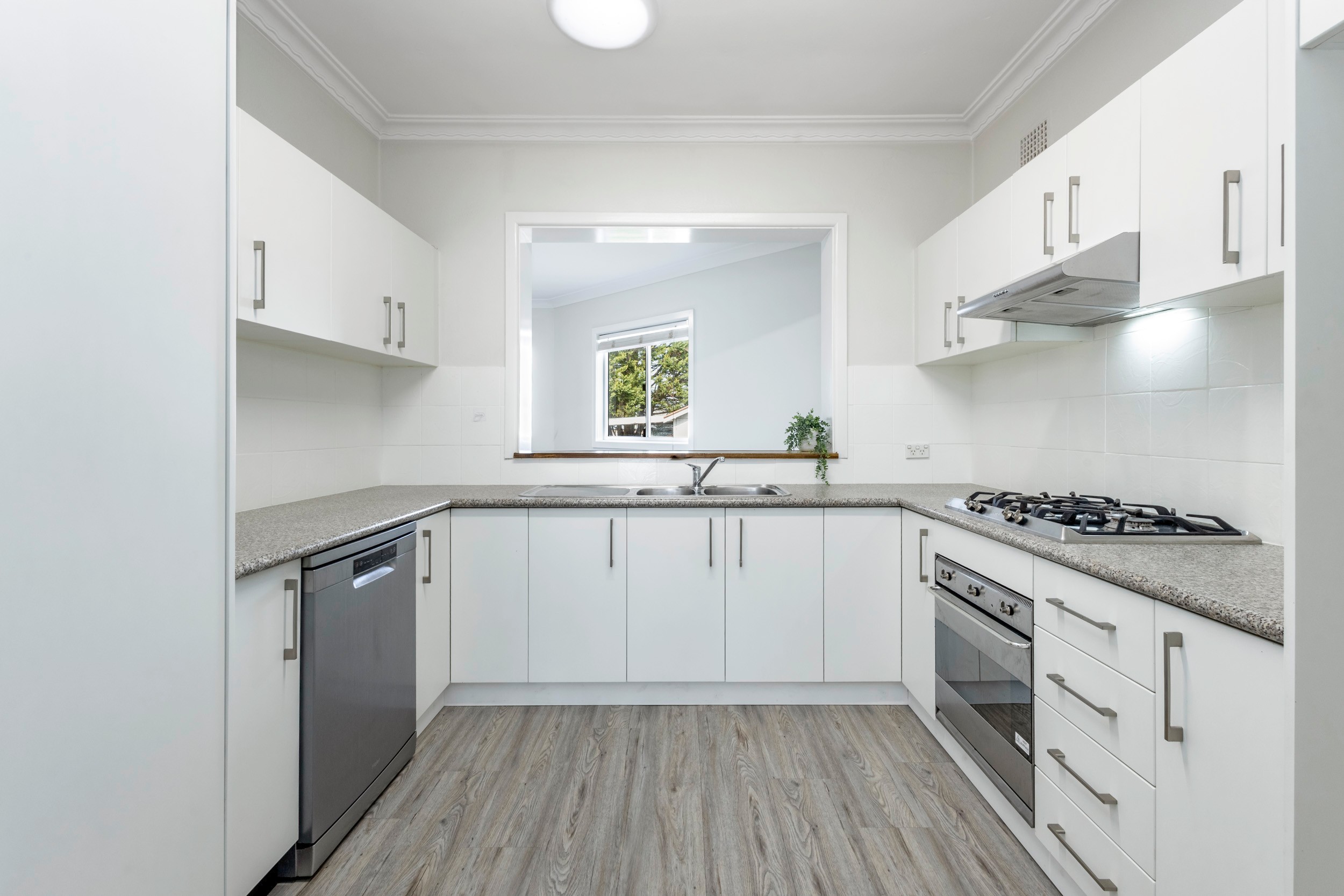 160 Stewart Street, Bathurst, NSW 2795