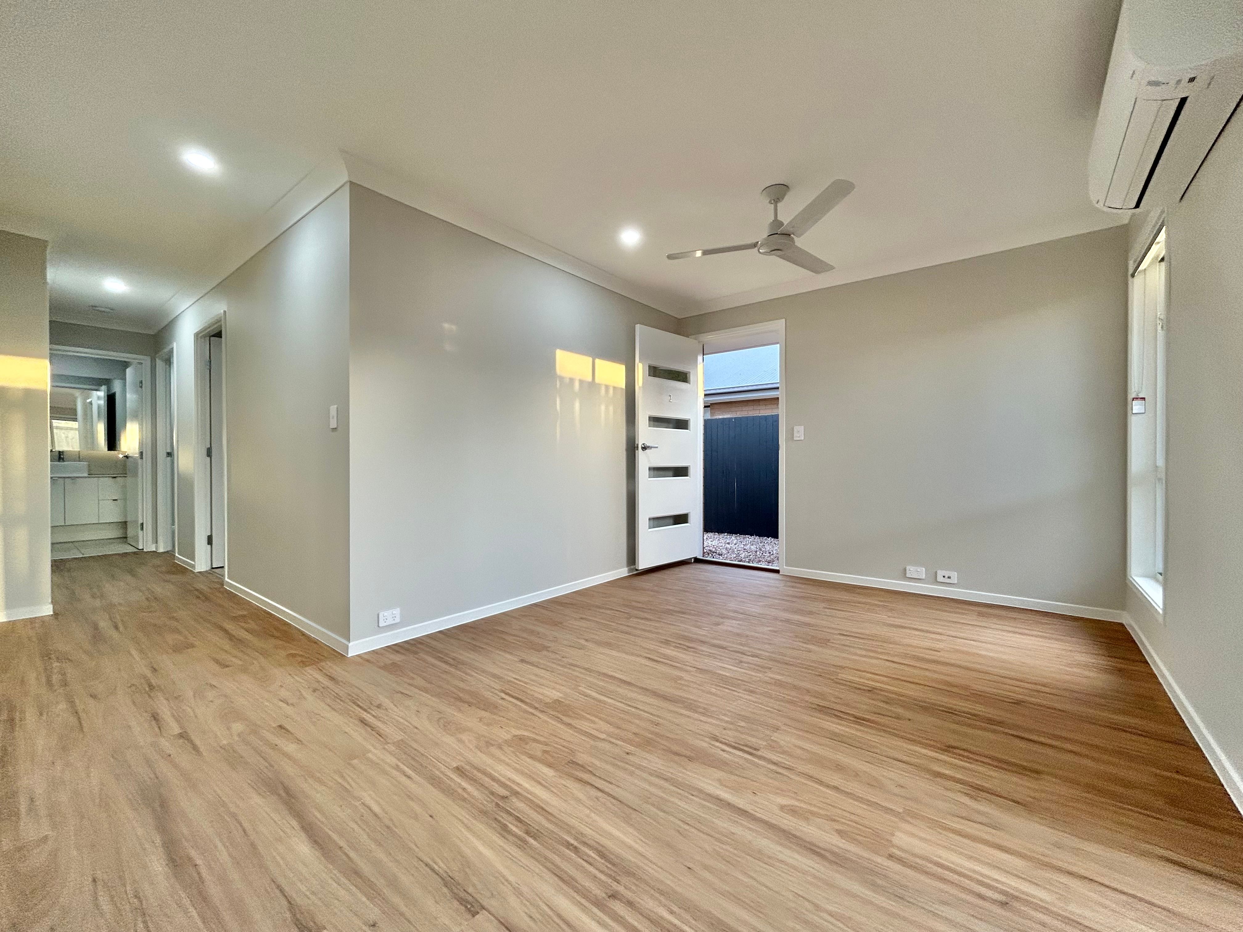 2/122 Pierro Place, Logan Reserve, QLD 4133
