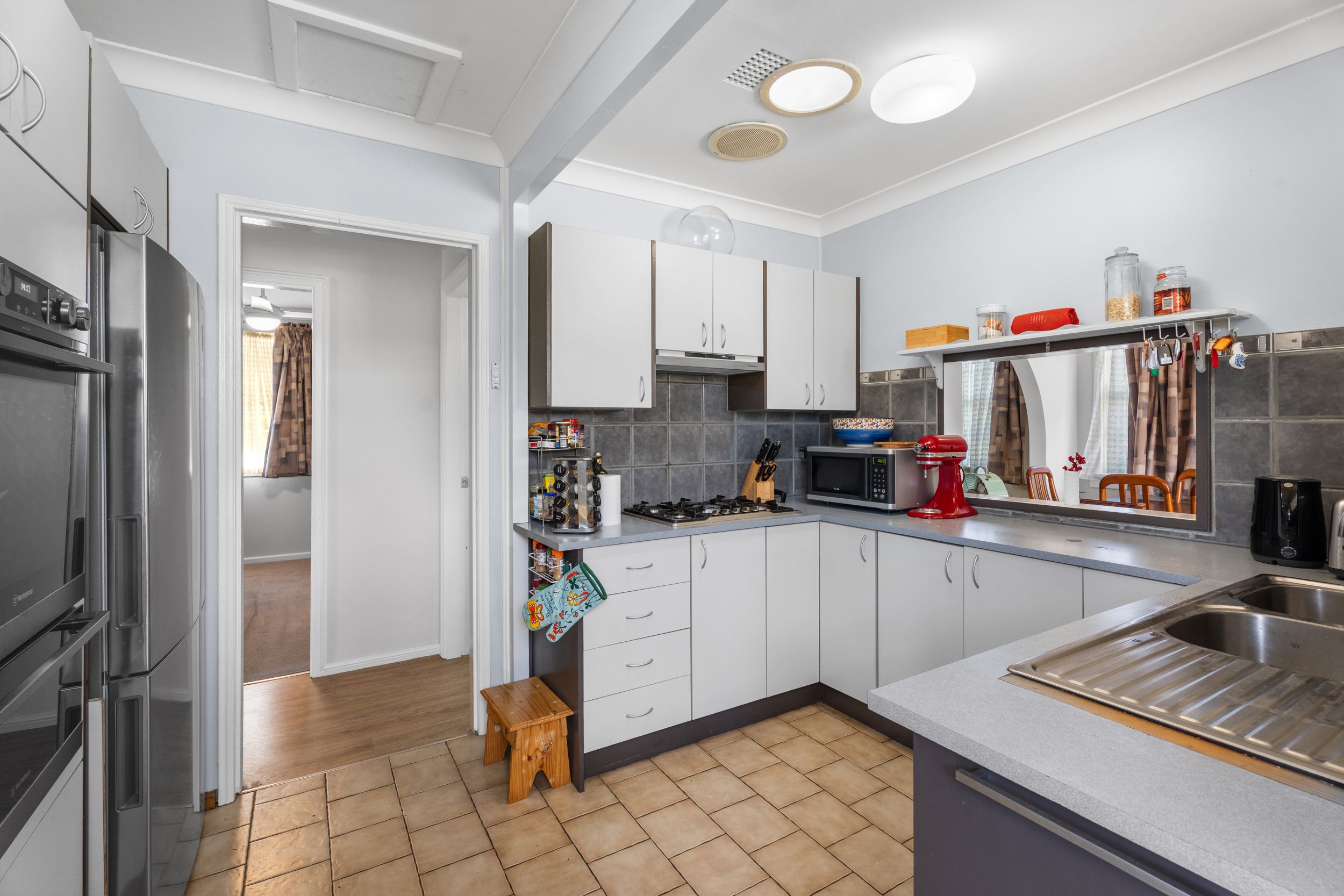 40 Glebe Place — photo 6 of 23