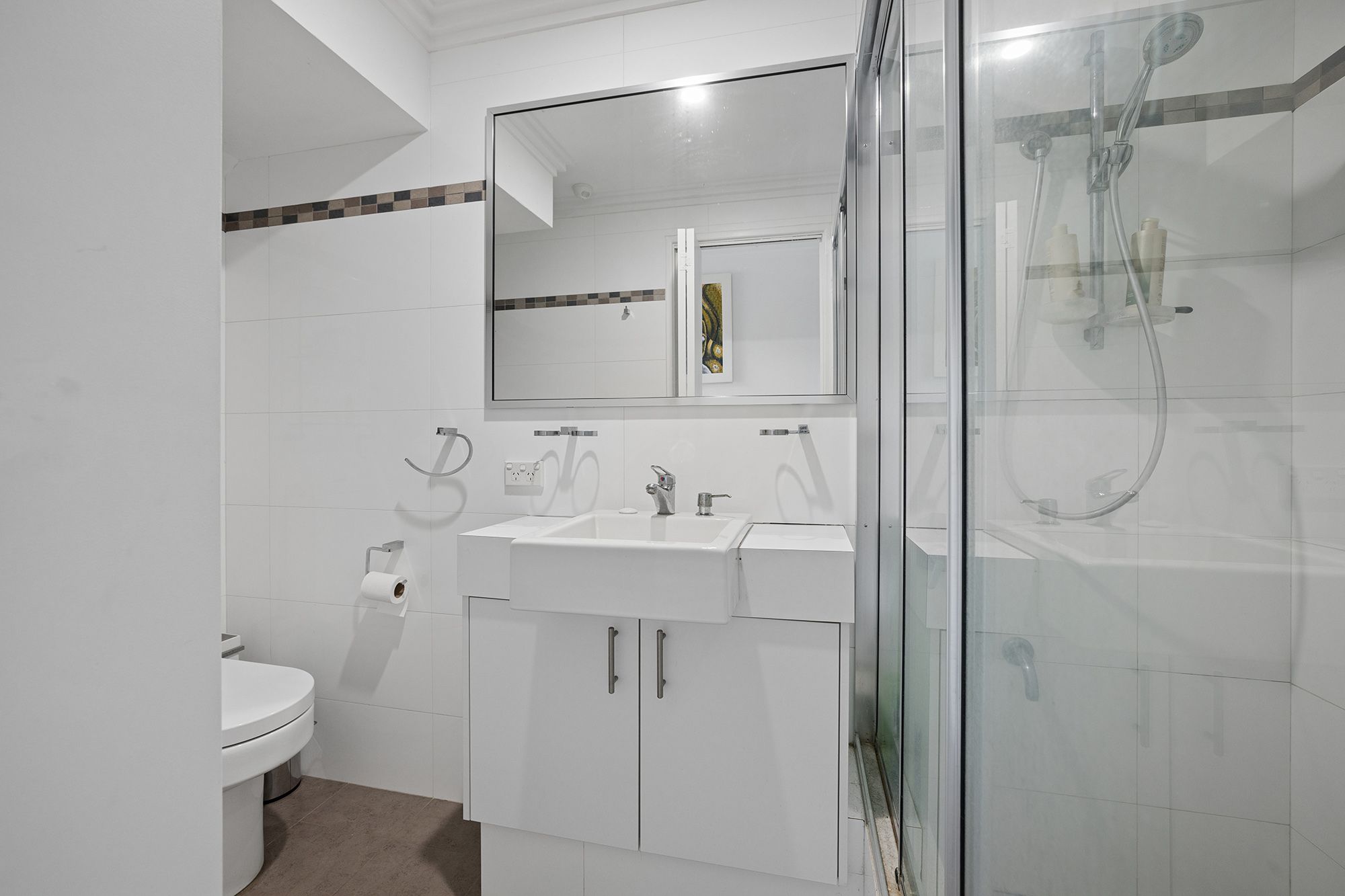 4/2 Robertson Road — photo 17 of 30