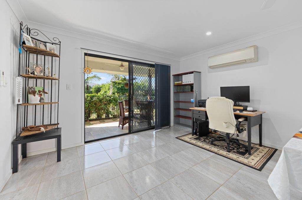 17 Newton Street — photo 8 of 25