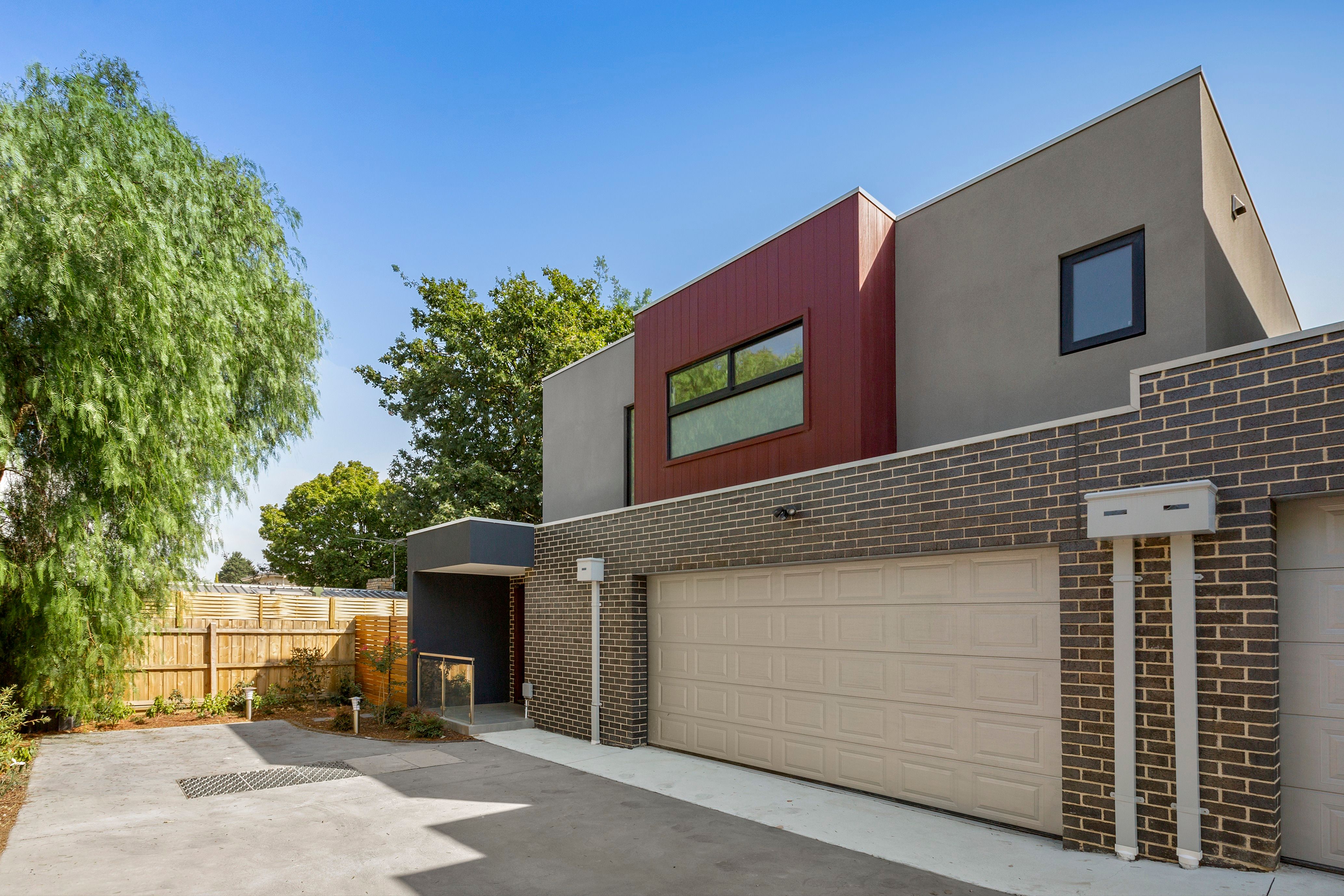 137 Blackburn Road, Doncaster East VIC 3109