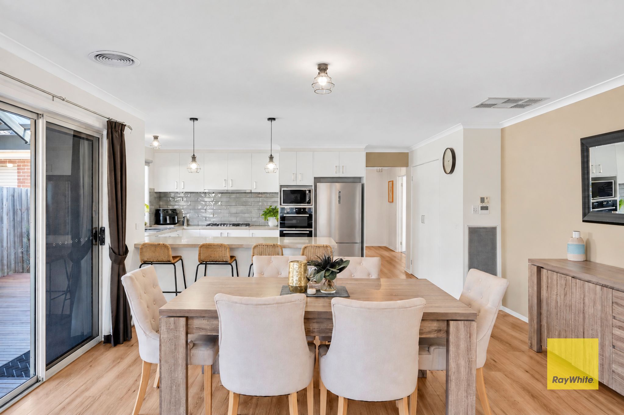 10 Dusky Crescent — photo 16 of 30