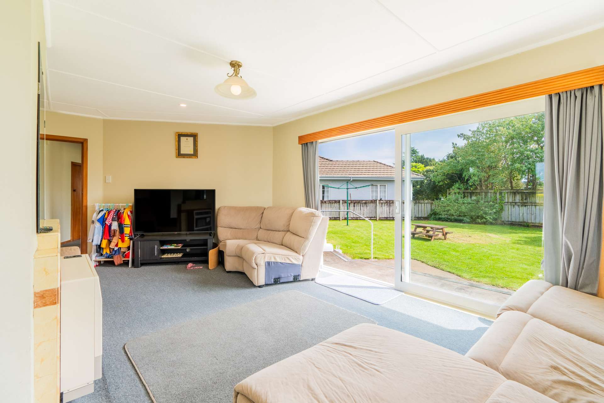 4 Wainui Avenue photo 2