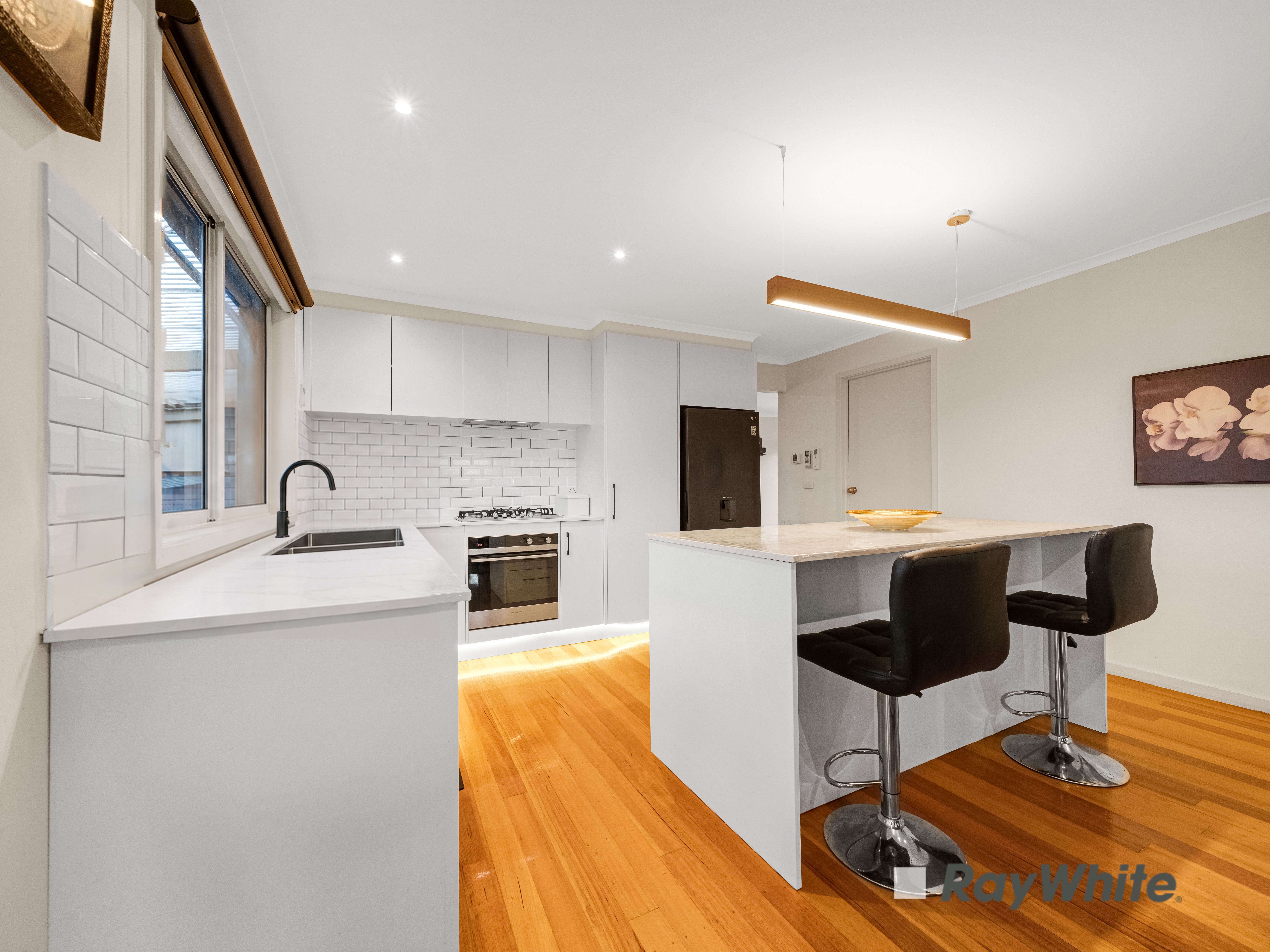 10 Frederick Rise — photo 10 of 26