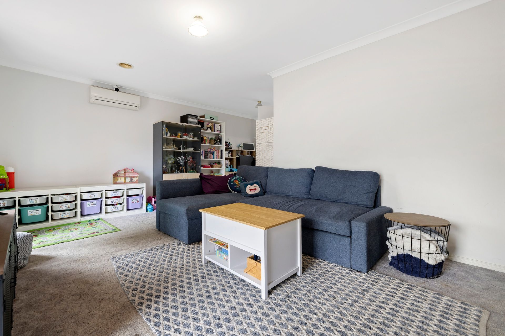 10 Bronhill Court — photo 4 of 24