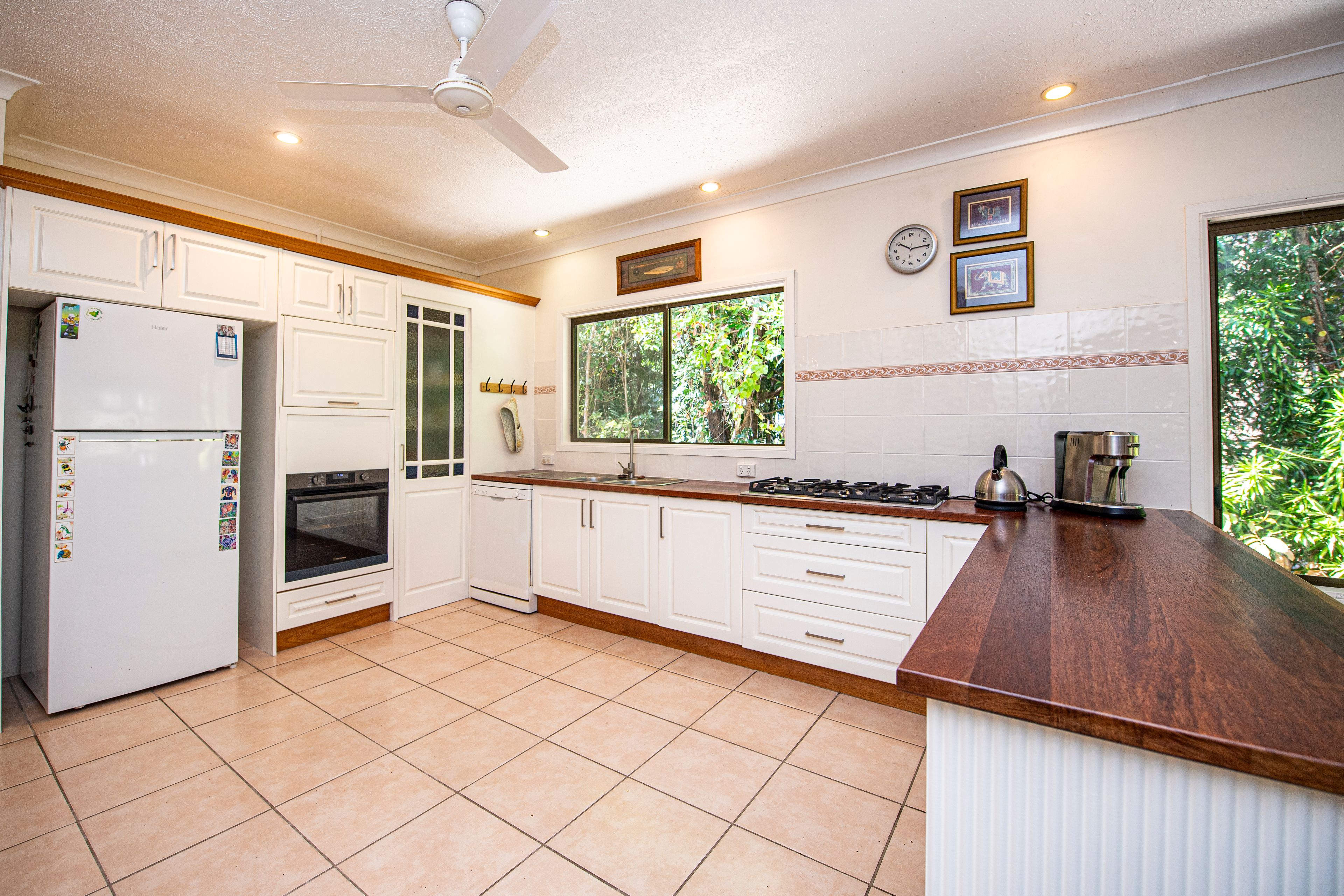 14/106 Mandalay Avenue — photo 7 of 28