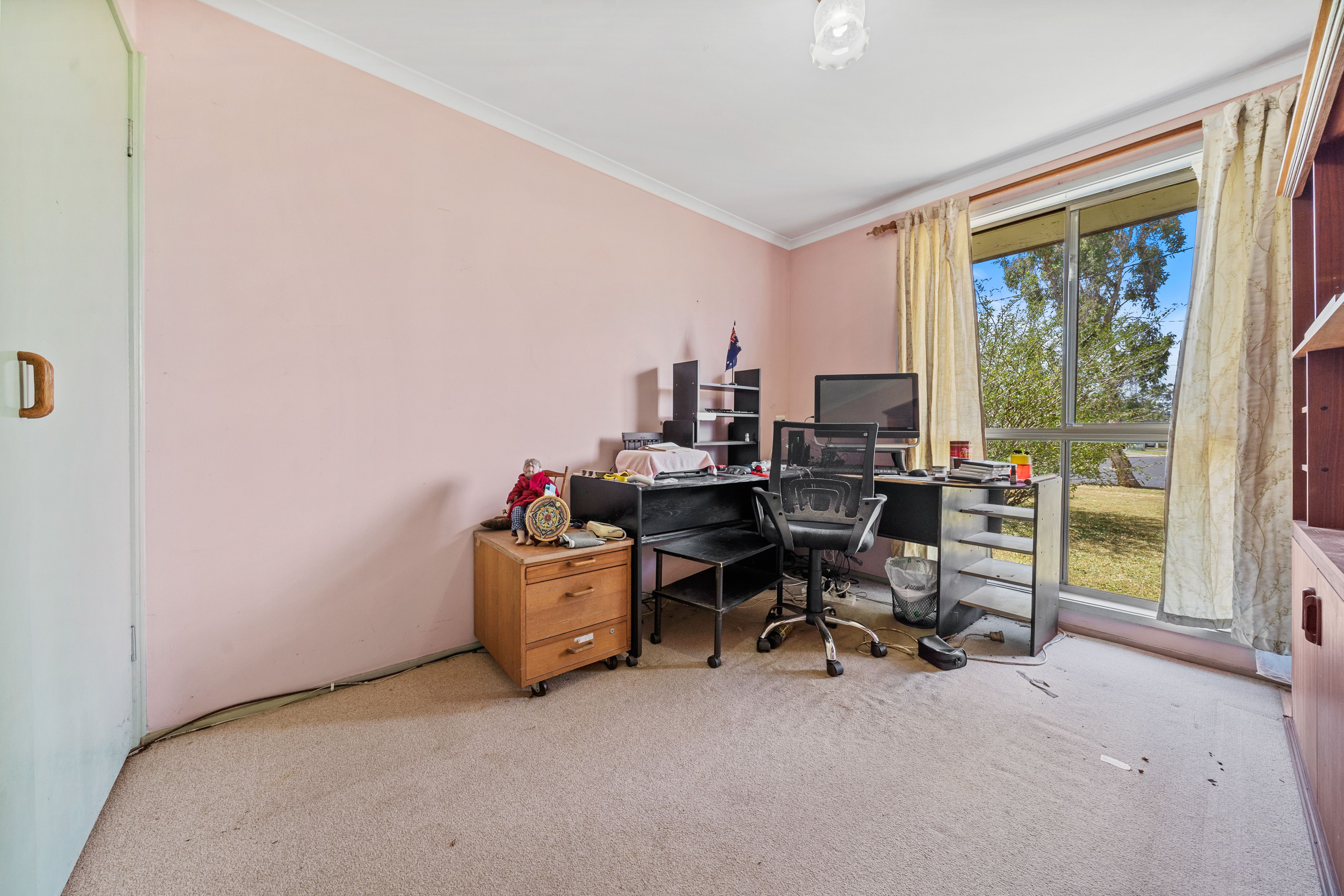 10 Ginninderra Court — photo 11 of 21