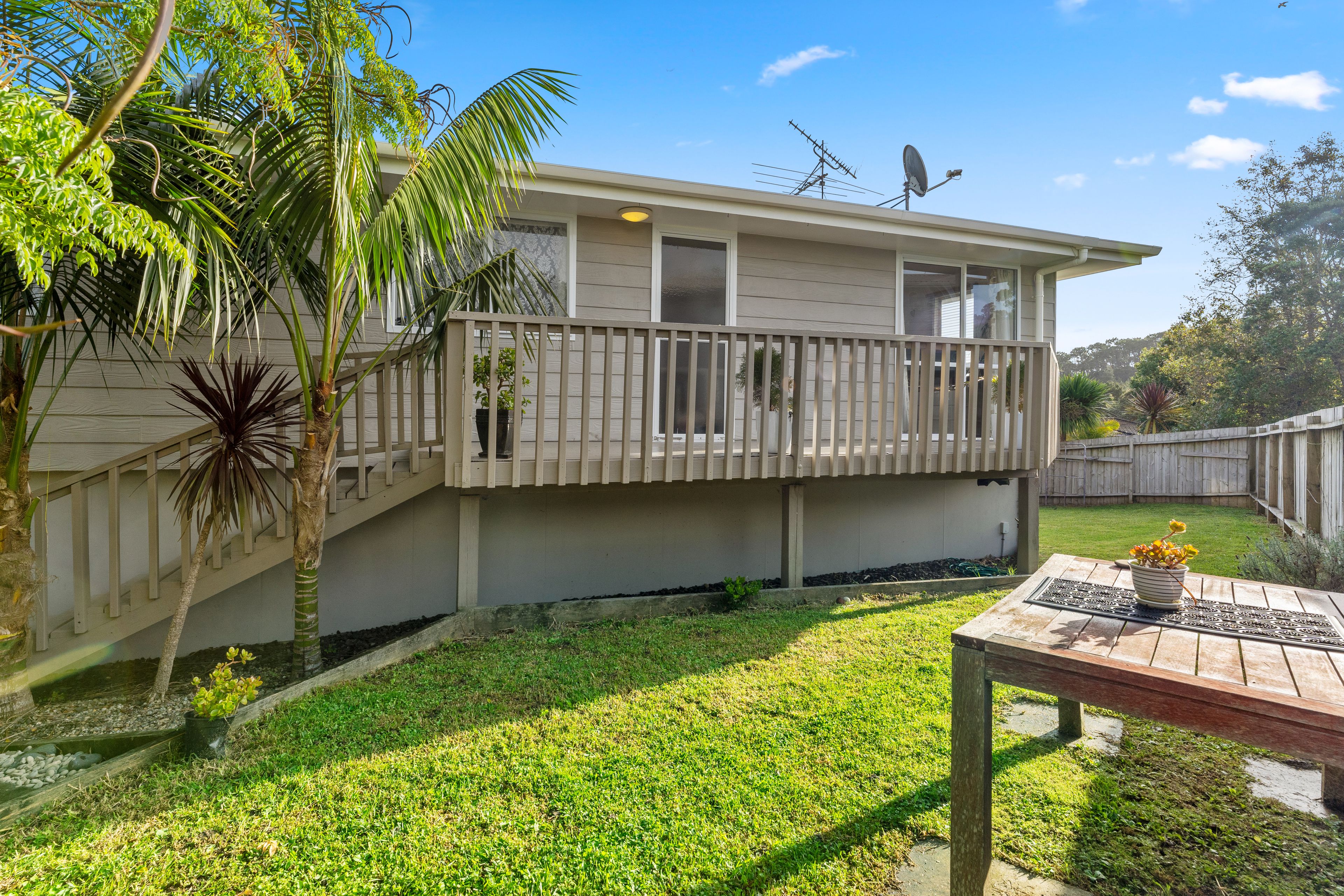 1/145 Spinella Drive, Glenfield, North Shore City 0629 Sold House