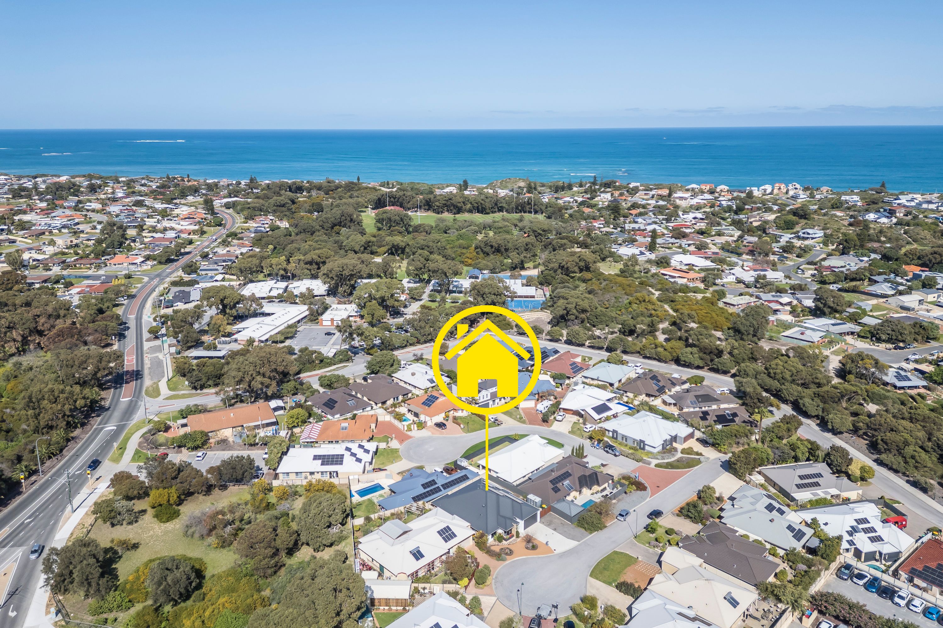 10 Benbulben Rise — photo from Ray White Northern Coast
