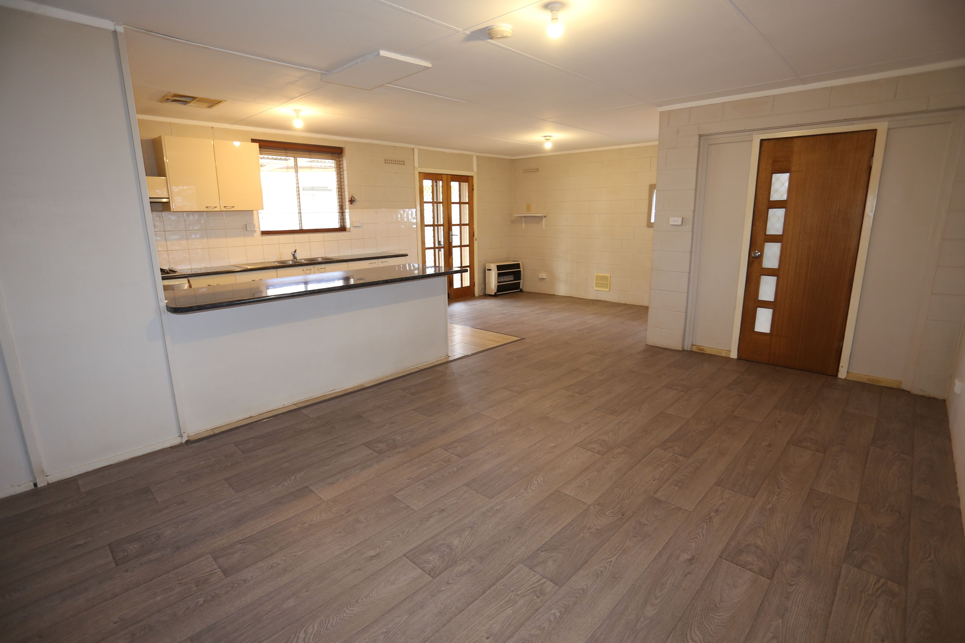 10 Quandong Road, Kambalda West, WA 6442