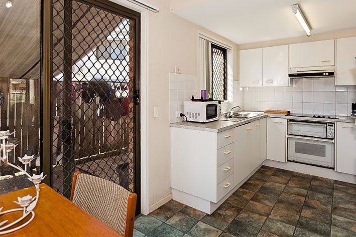 2/8 Corowa Court, Mooloolaba, QLD 4557