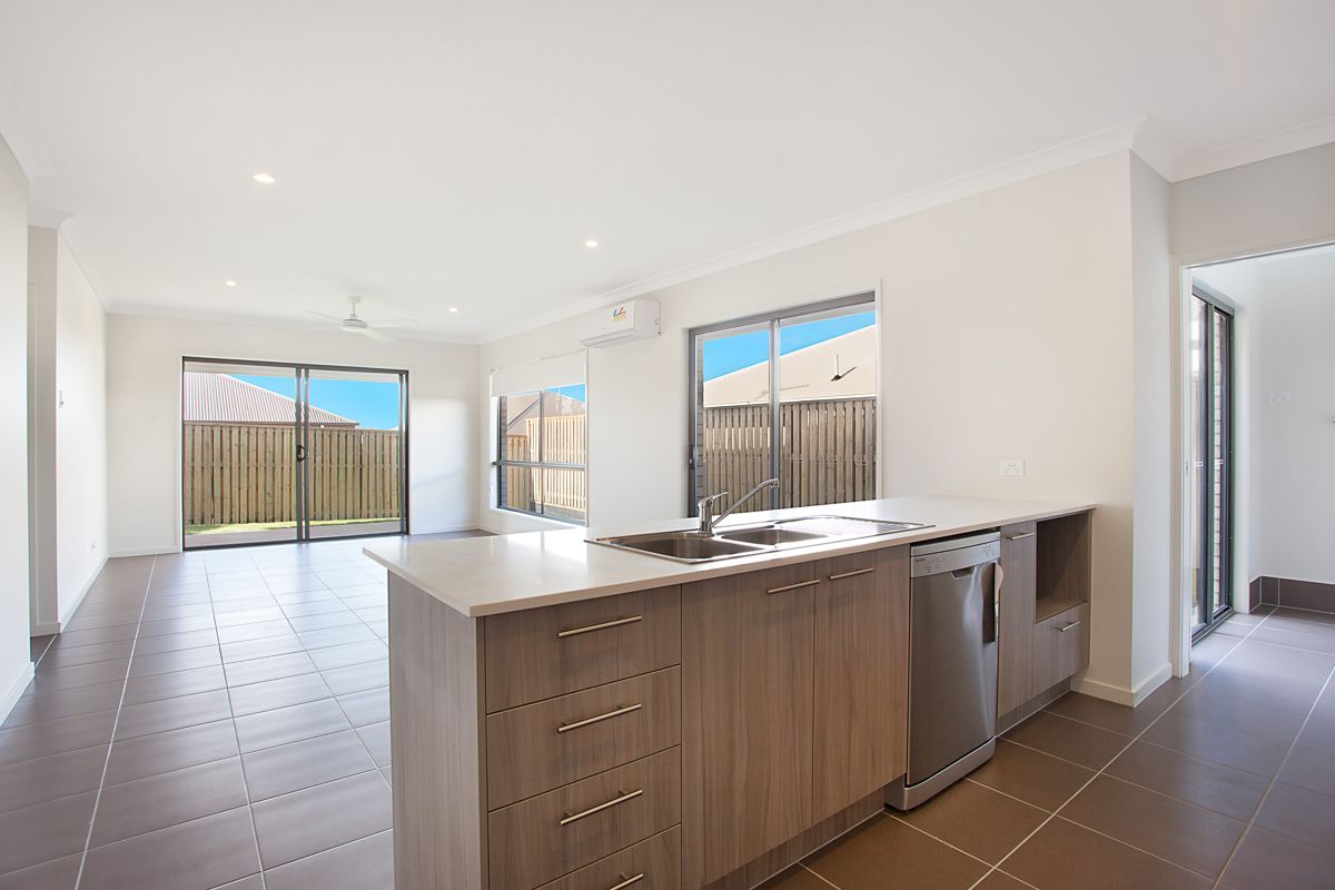 42 Palmerston Street, North Lakes, QLD 4509