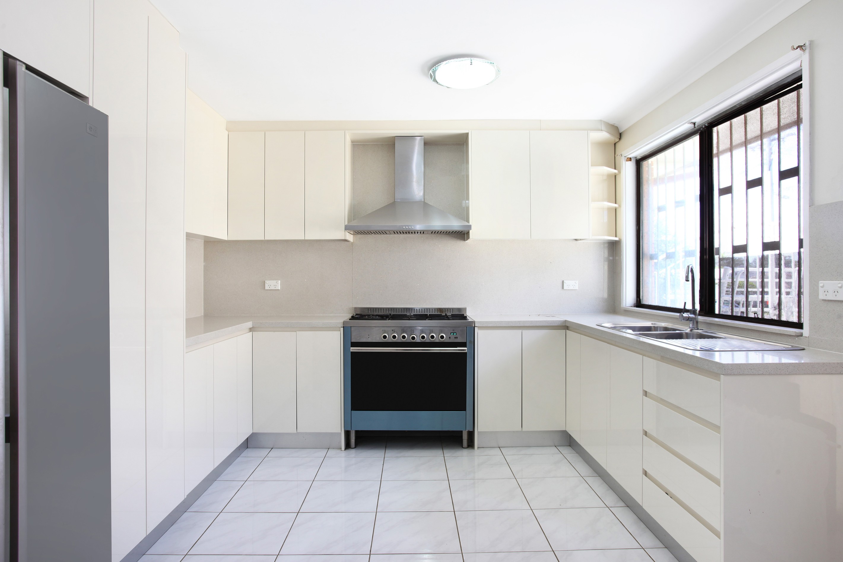 105 St Johns Road, Green Valley, NSW 2168