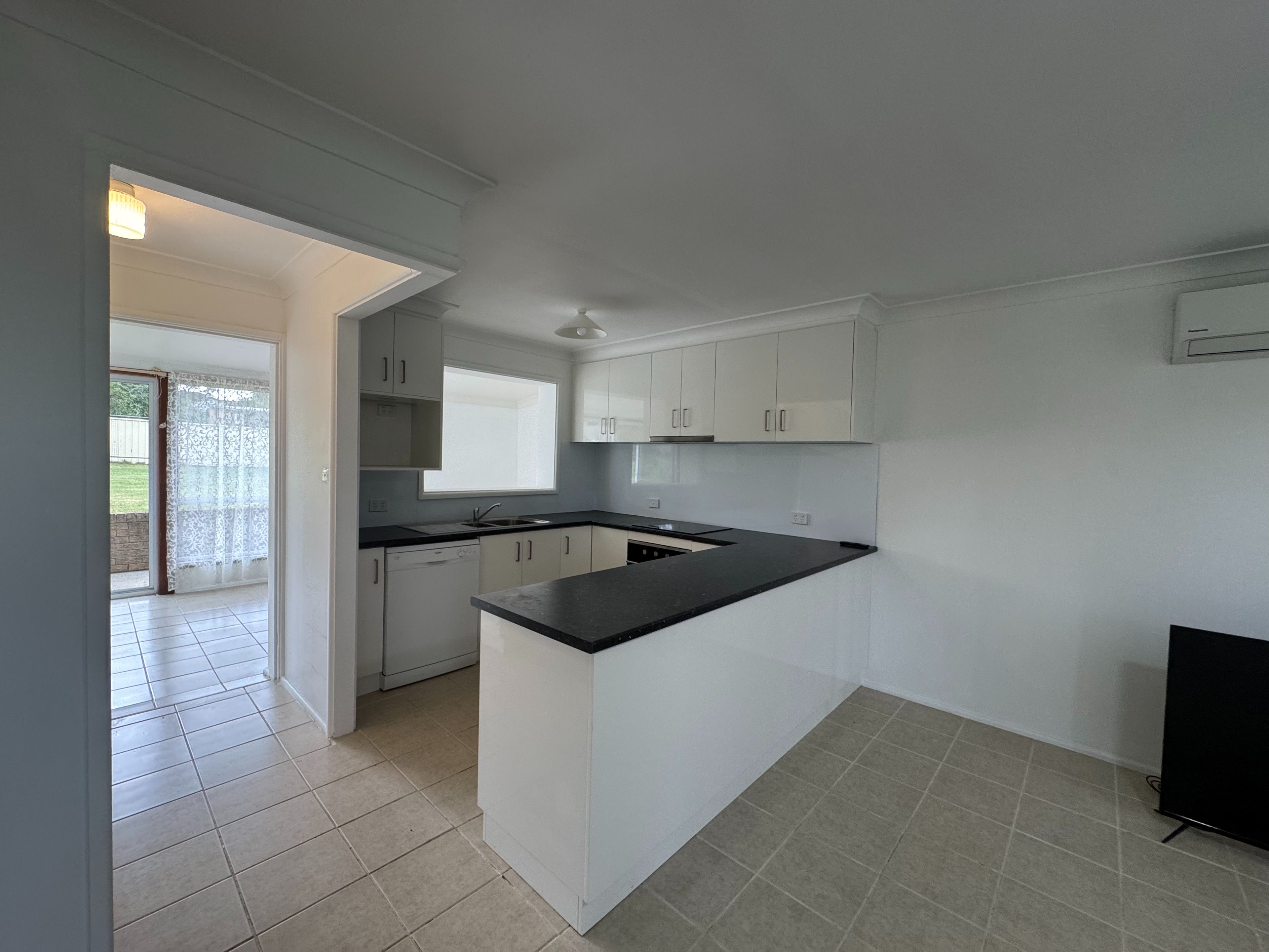 32 Orient Avenue, Orient Point, NSW 2540