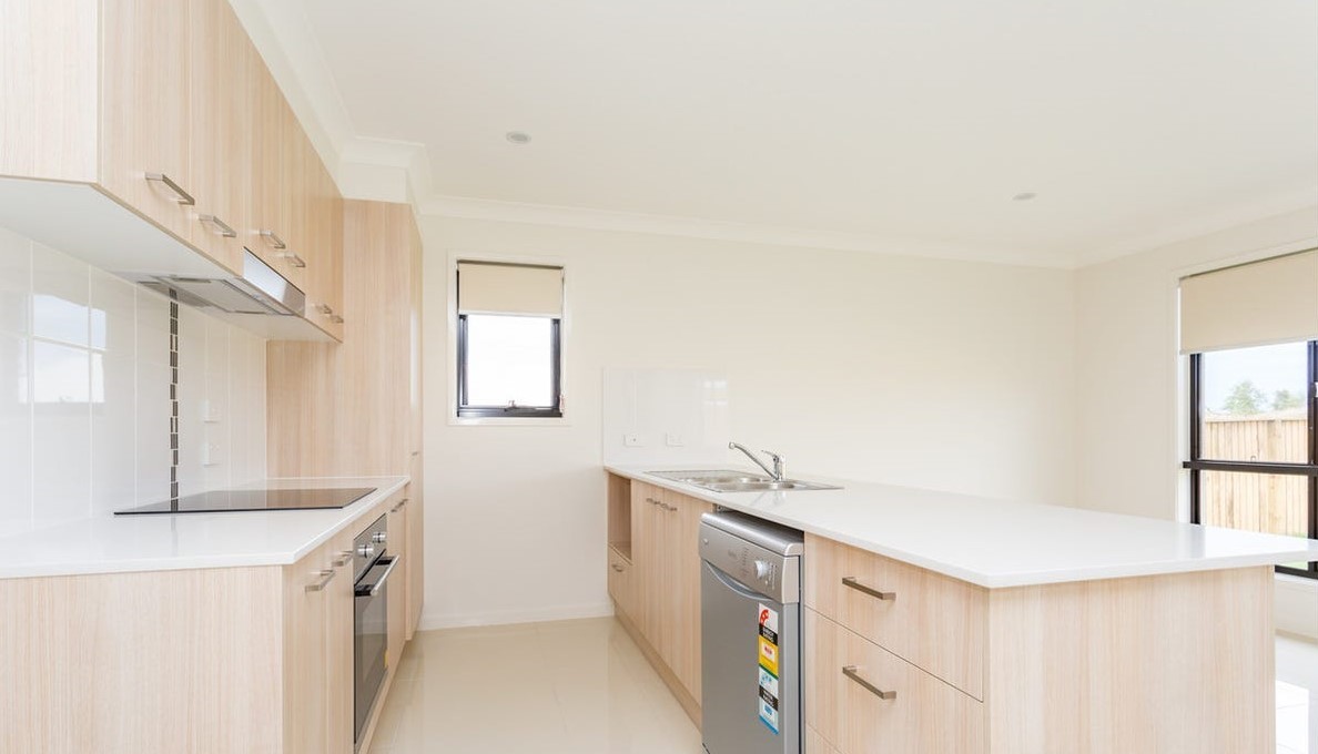 11 Kauri Way, Hidden Valley, QLD 4703