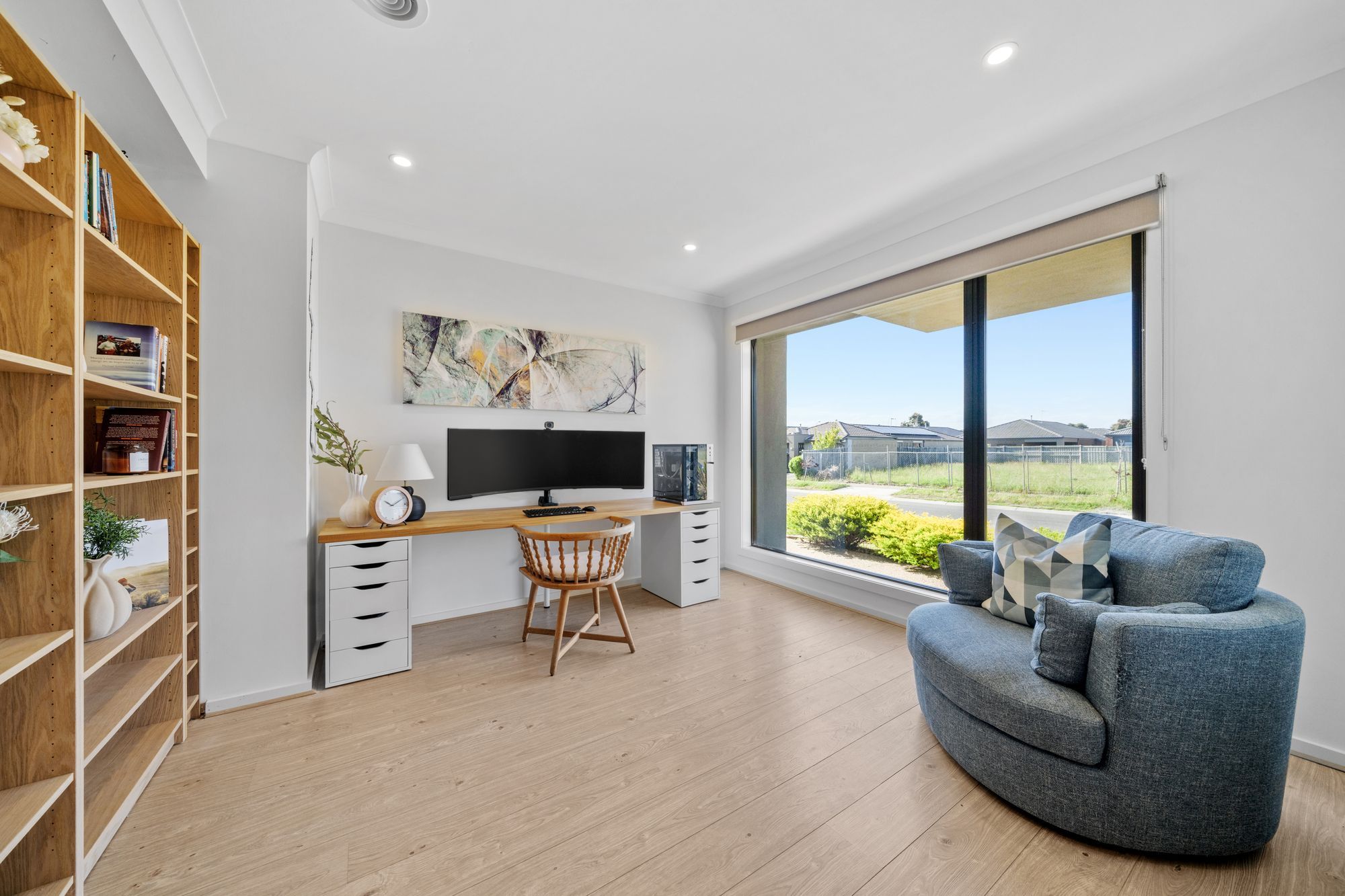 14 Best Street, Cranbourne West, VIC 3977