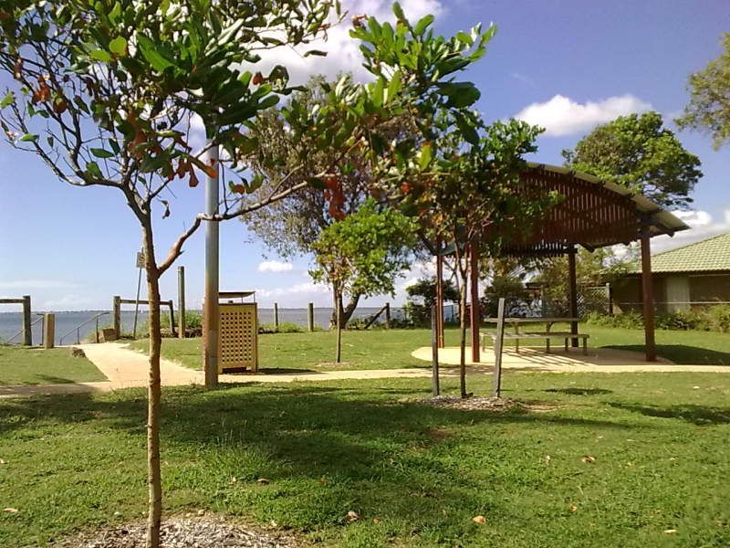 13 Coffey Court, Beachmere, QLD 4510