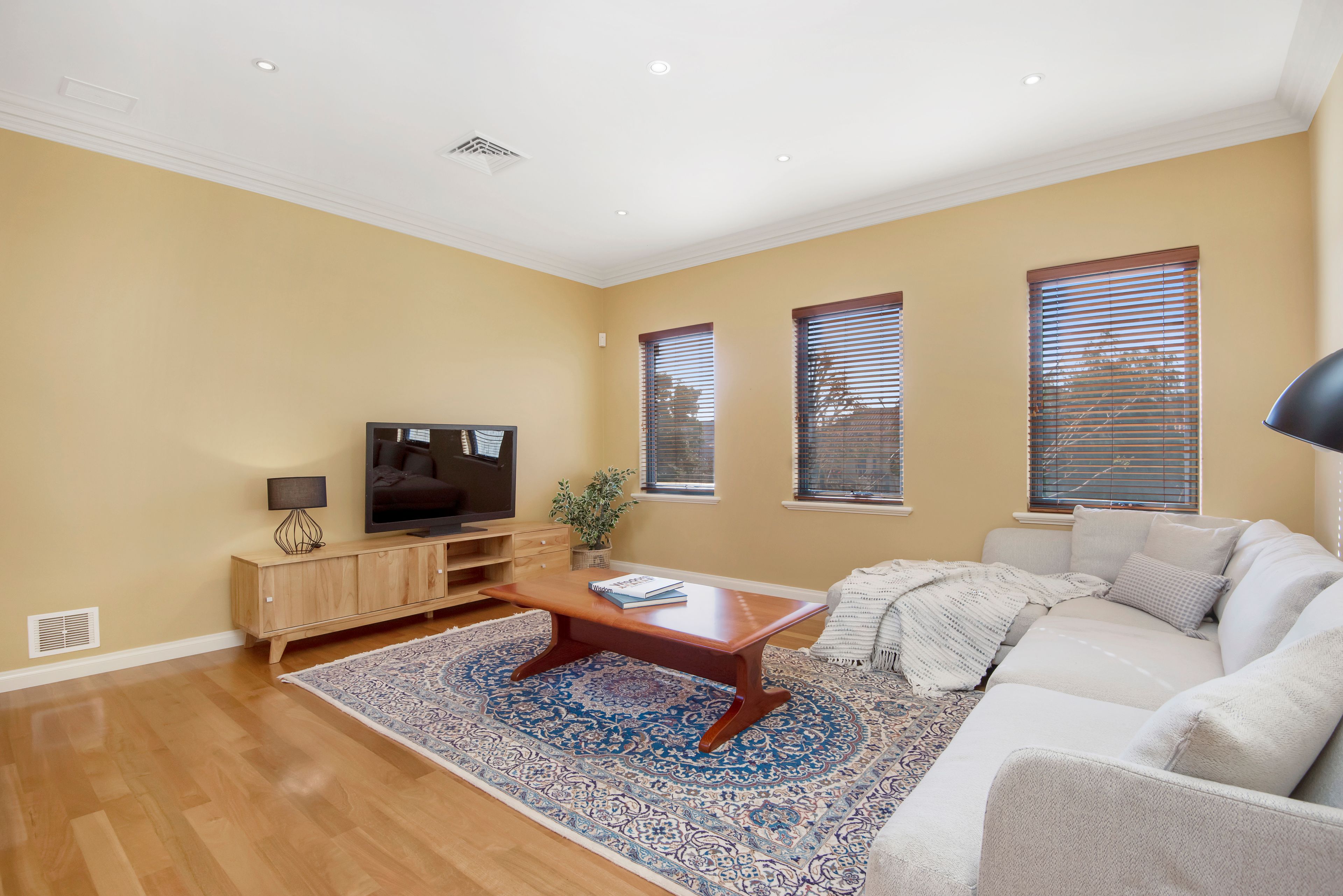 14 Hynes Road, Dalkeith, WA 6009