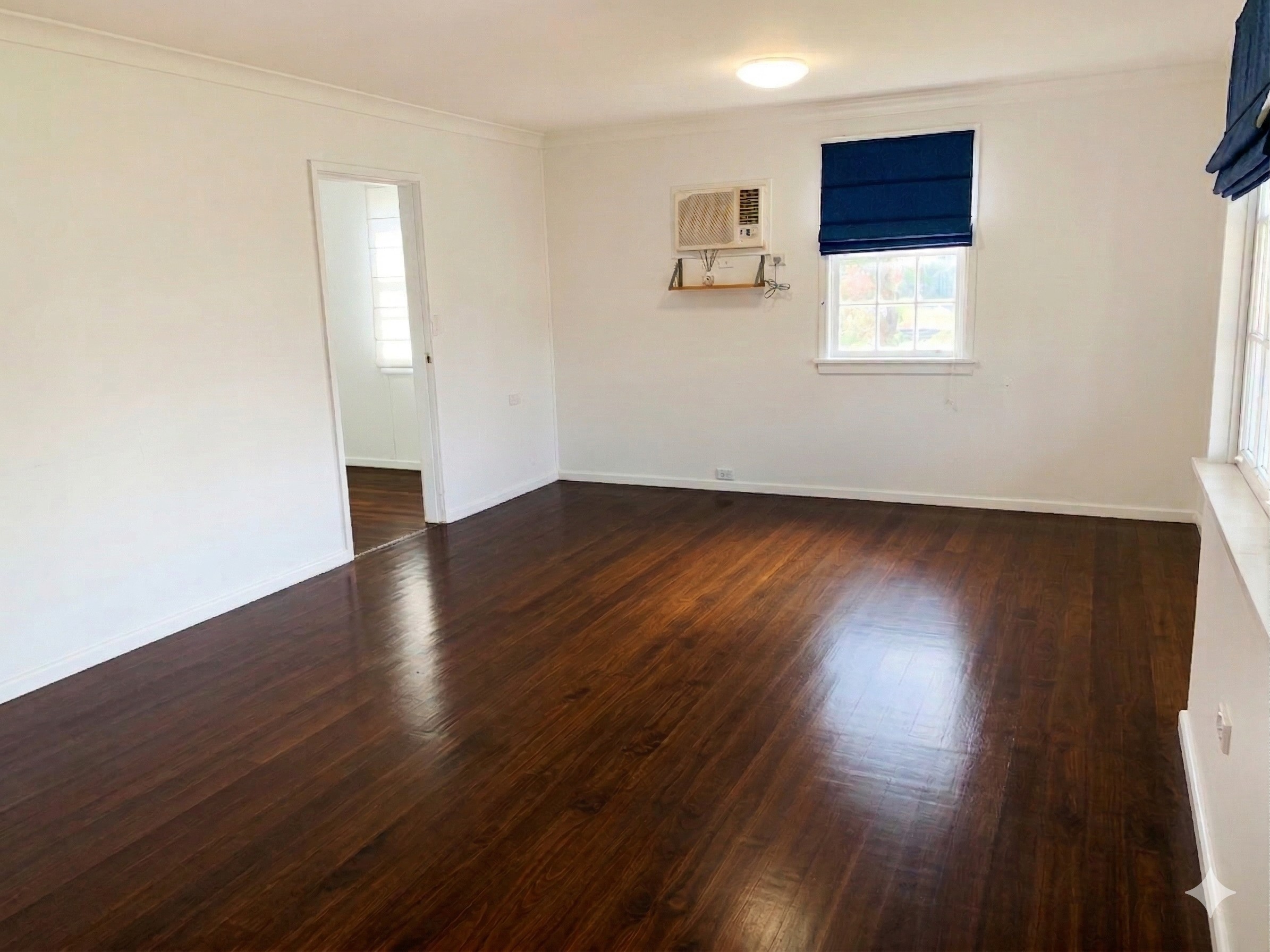 24 Tahiti Avenue, Lethbridge Park, NSW 2770